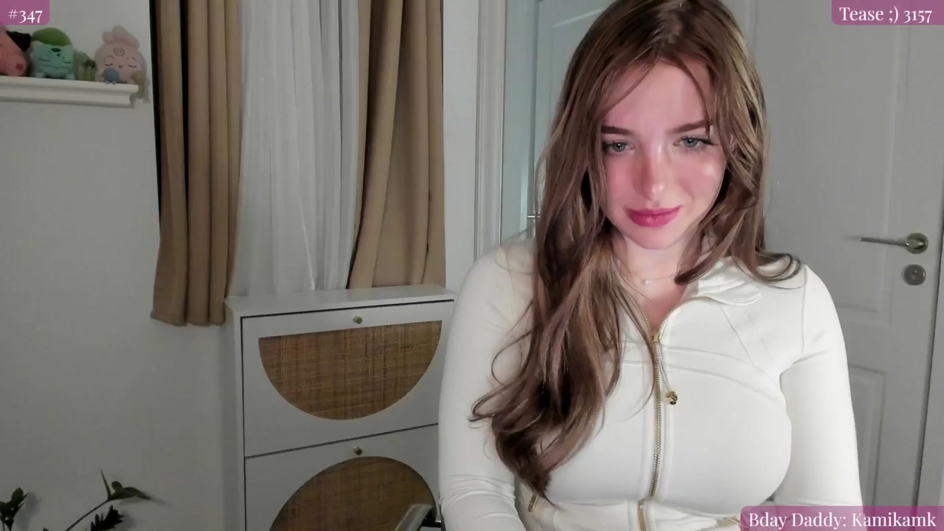 Gallery image thumbnail from NightSky's myfreecams stream on, 05/12/2025, 04:29 image 17 of 20