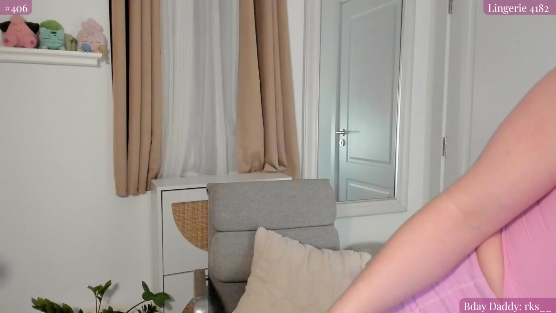 Gallery image thumbnail from NightSky's myfreecams stream on, 05/14/2025, 04:35 image 11 of 20