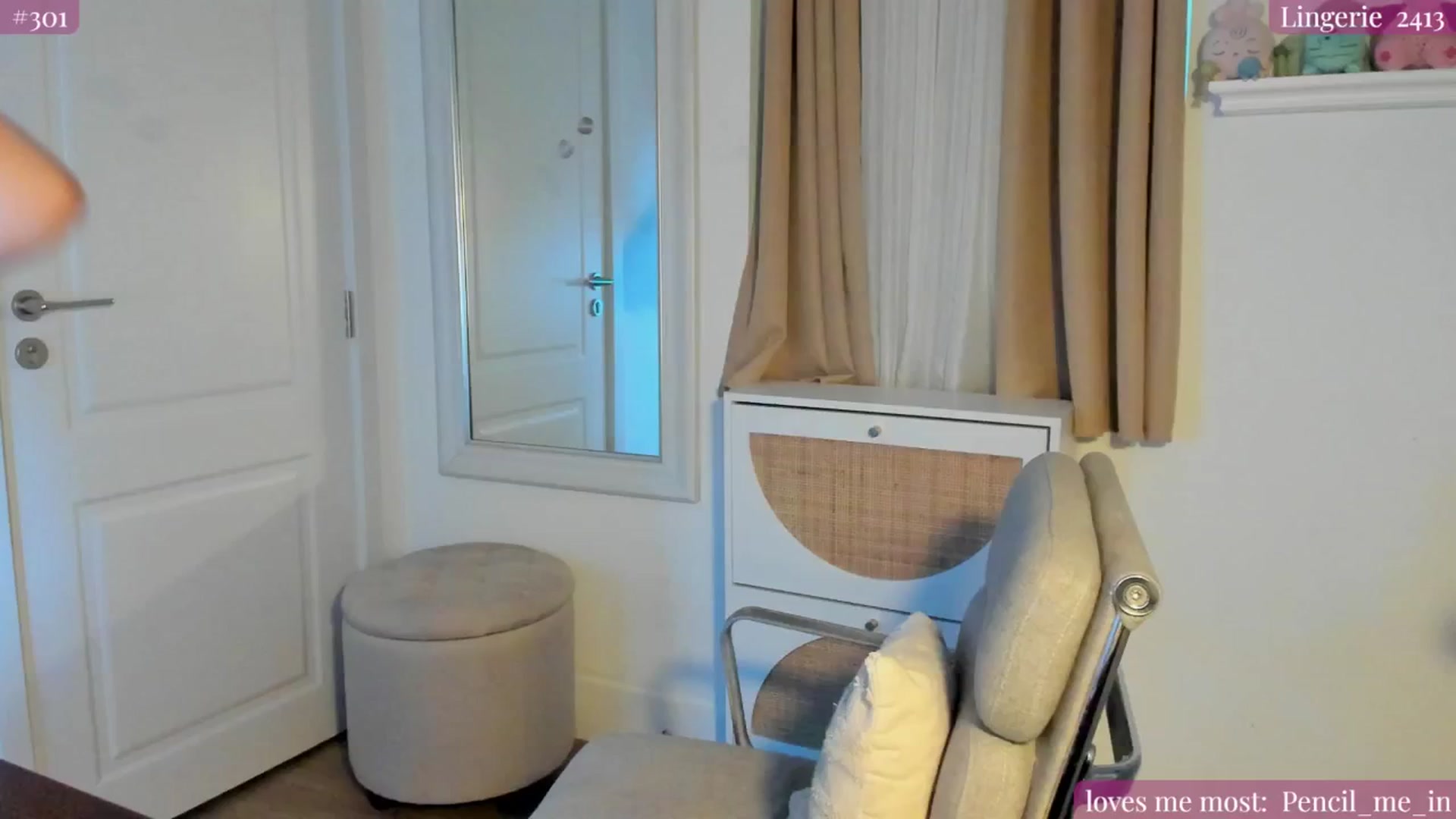 Gallery image thumbnail from NightSky's myfreecams stream on, 05/26/2025, 01:14 image 6 of 20