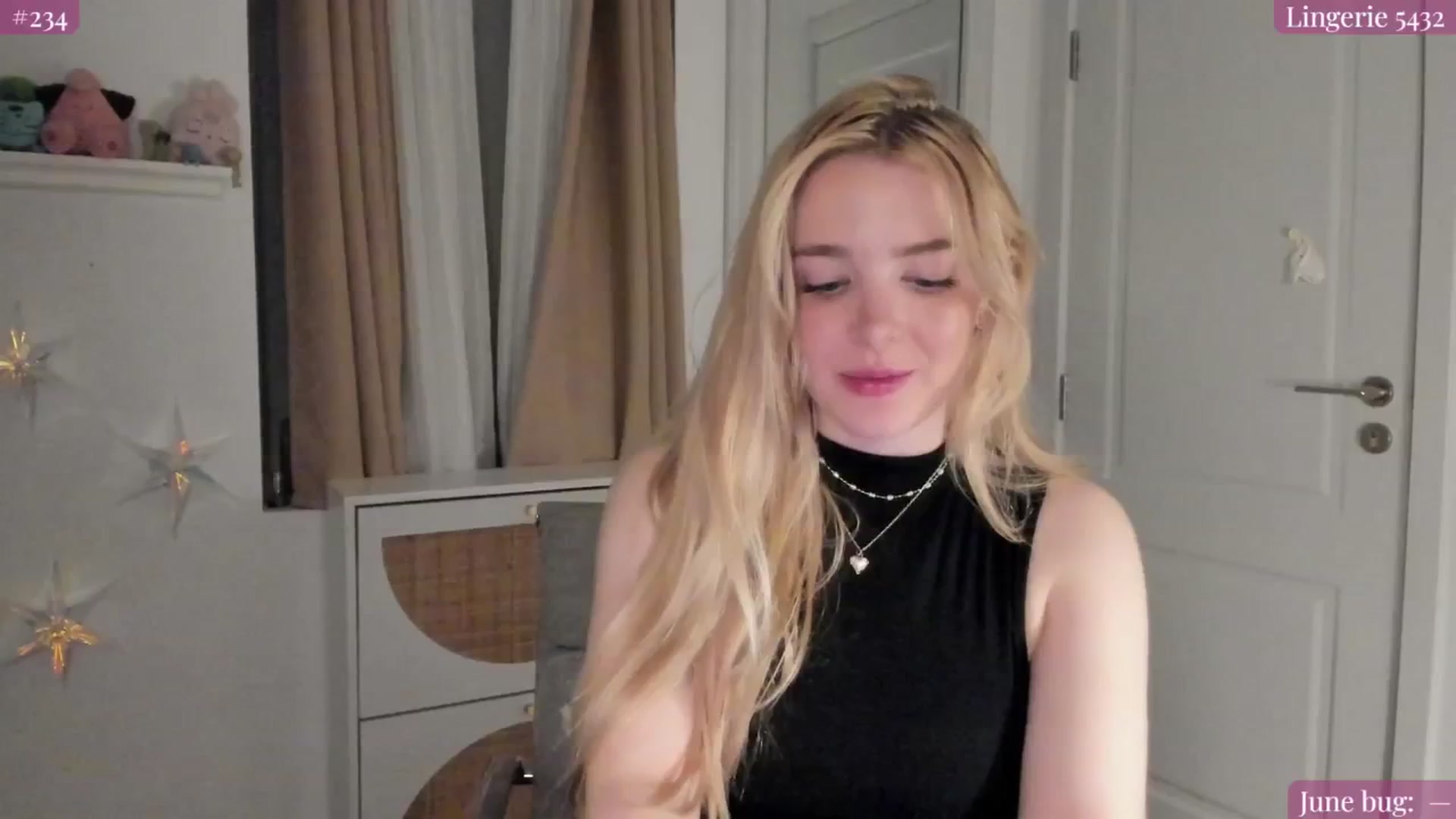 Gallery image thumbnail from NightSky's myfreecams stream on, 06/17/2025, 05:45 image 1 of 20