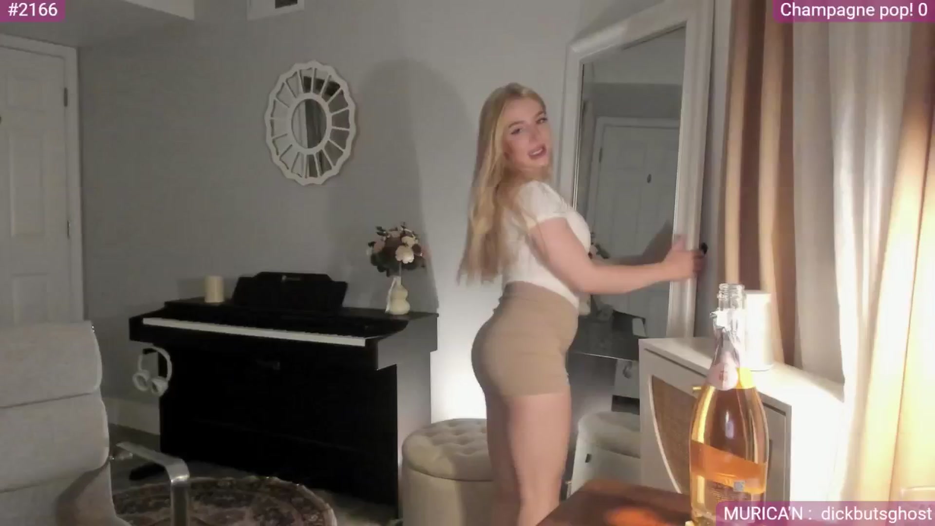 Gallery image thumbnail from NightSky's myfreecams stream on, 07/05/2025, 04:28 image 19 of 20