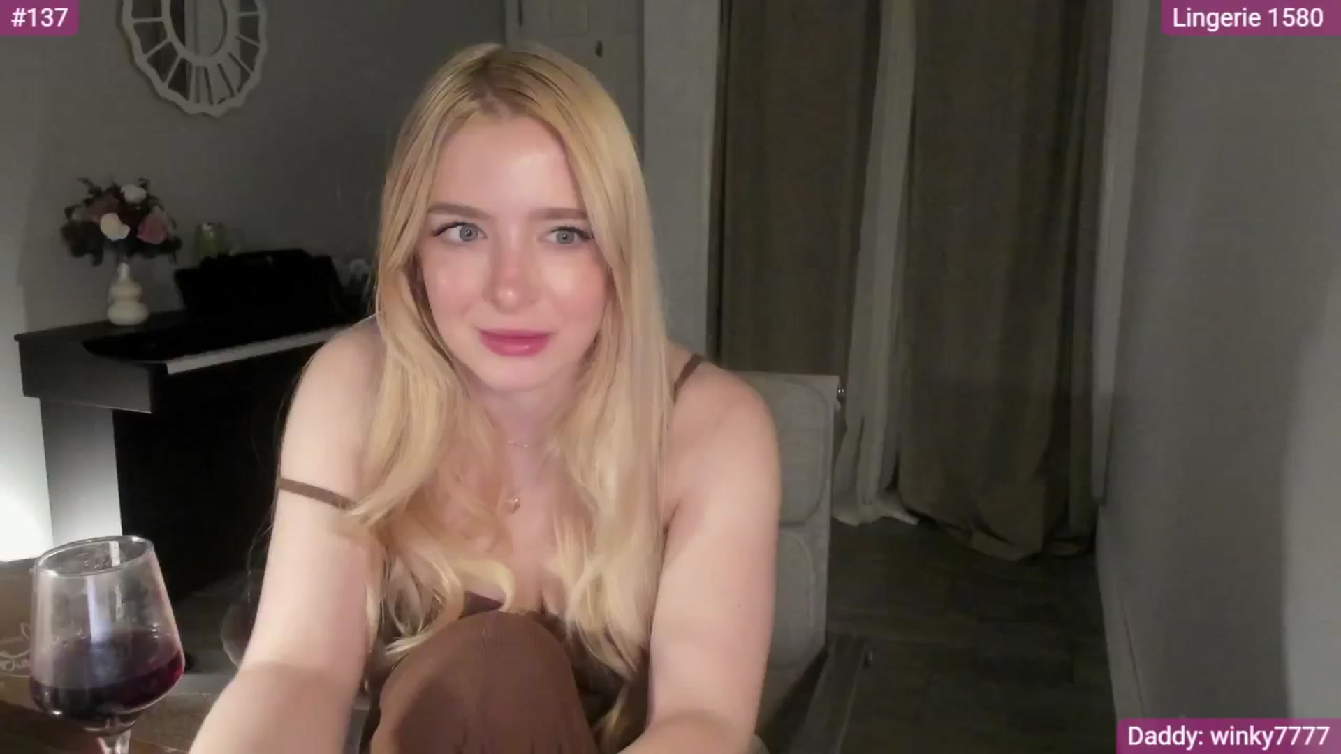 Gallery image thumbnail from NightSky's myfreecams stream on, 07/23/2025, 06:48 image 9 of 20