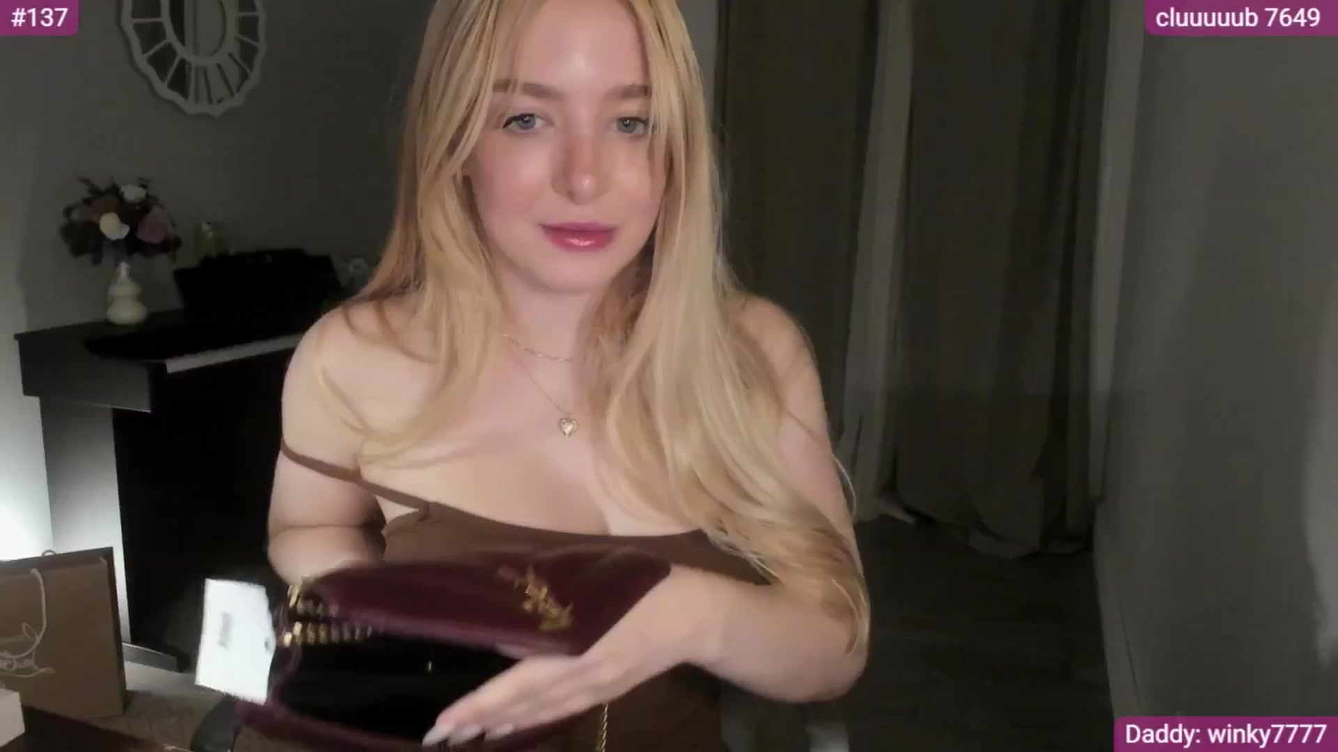 Gallery image thumbnail from NightSky's myfreecams stream on, 07/23/2025, 06:48 image 14 of 20