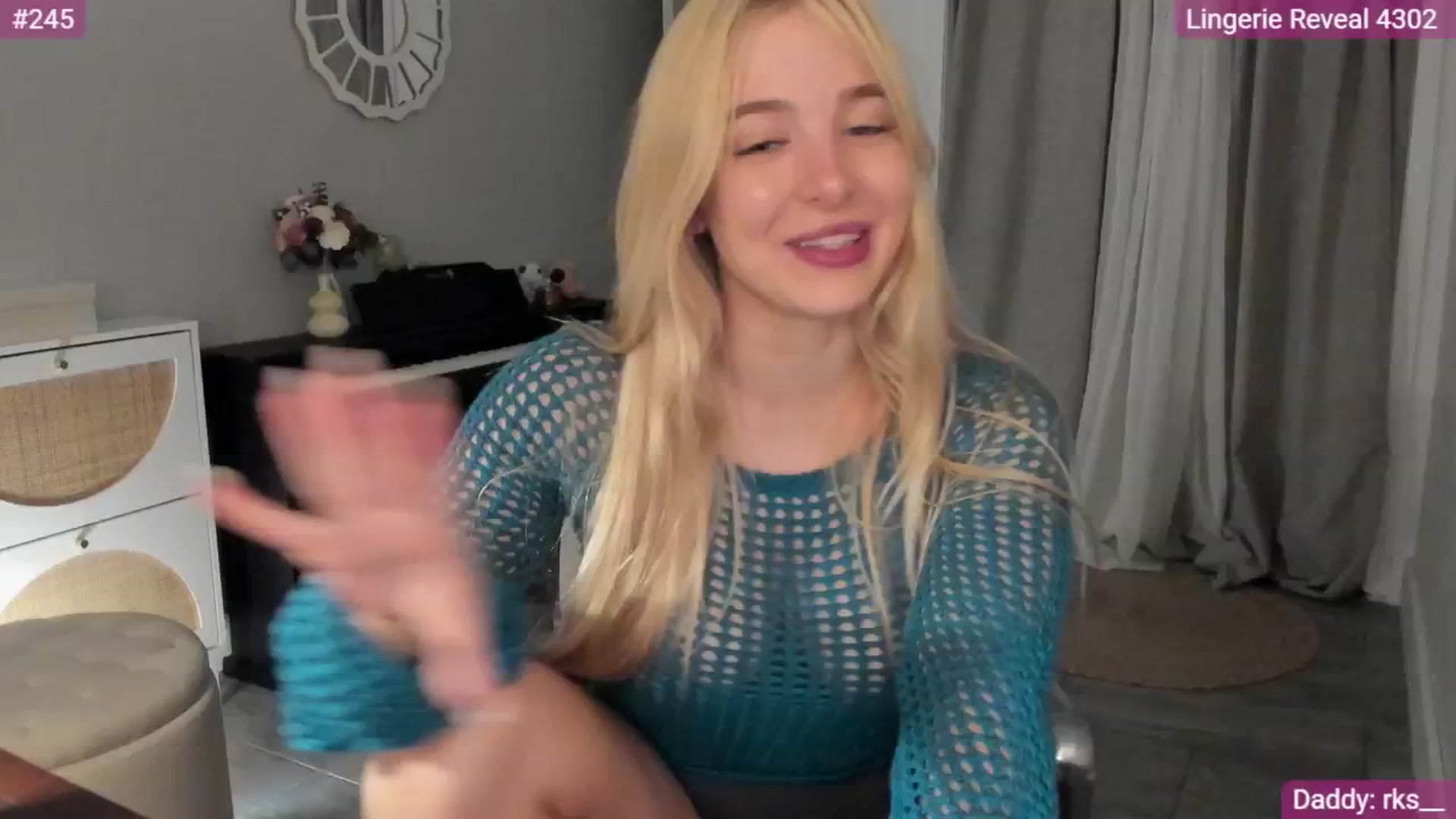Gallery image thumbnail from NightSky's myfreecams stream on, 08/07/2025, 01:32 image 6 of 20