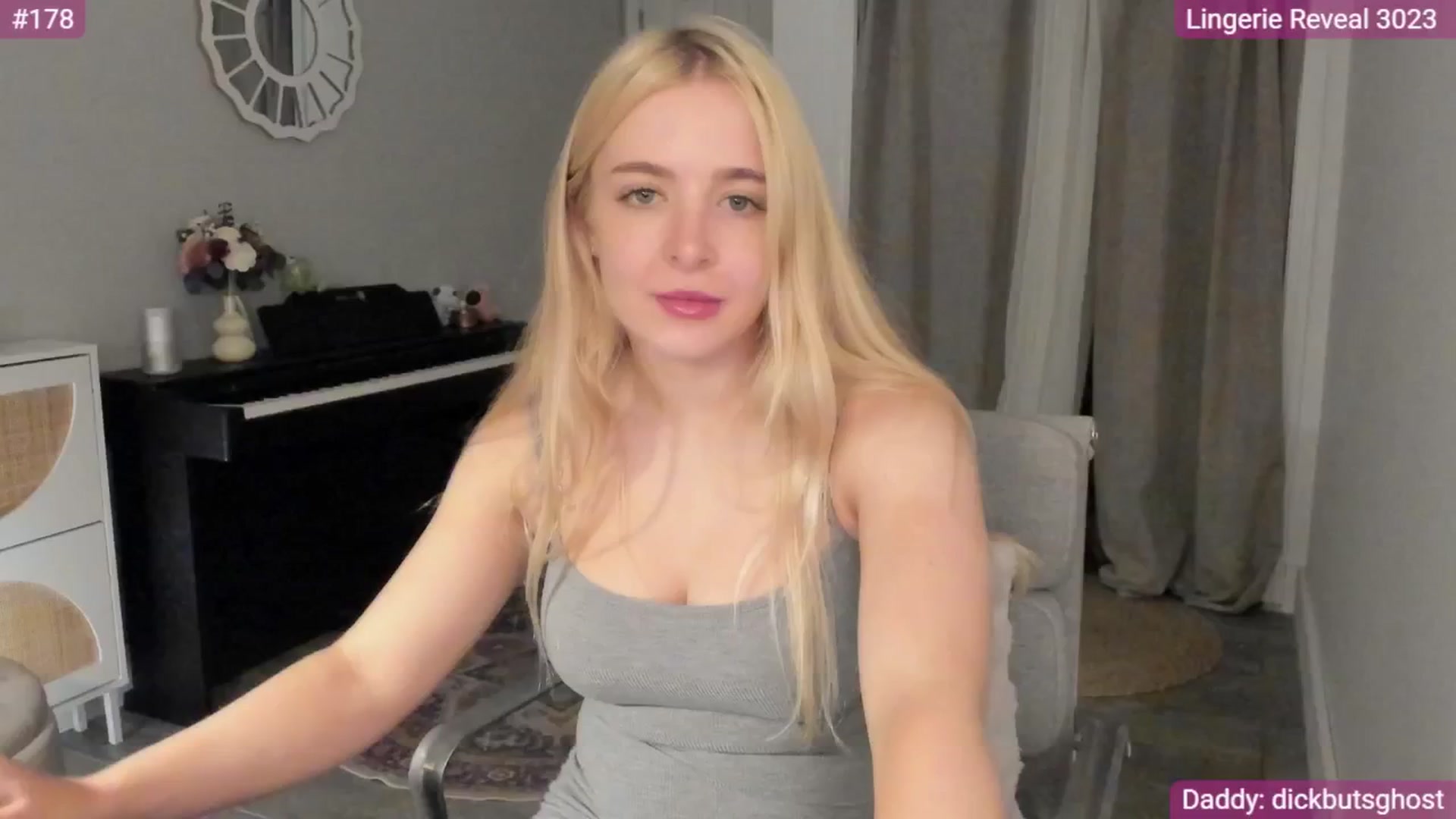 Gallery image thumbnail from NightSky's myfreecams stream on, 08/07/2025, 05:14 image 1 of 20