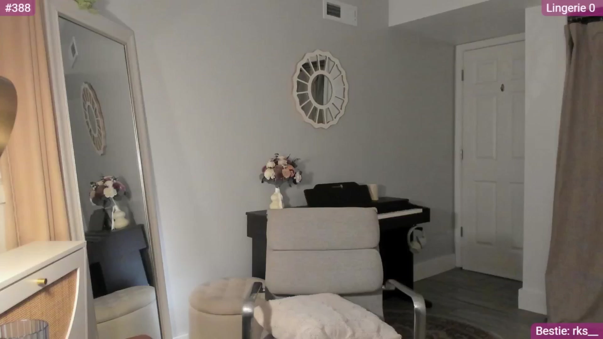 Gallery image thumbnail from NightSky's myfreecams stream on, 08/21/2025, 04:58 image 12 of 20