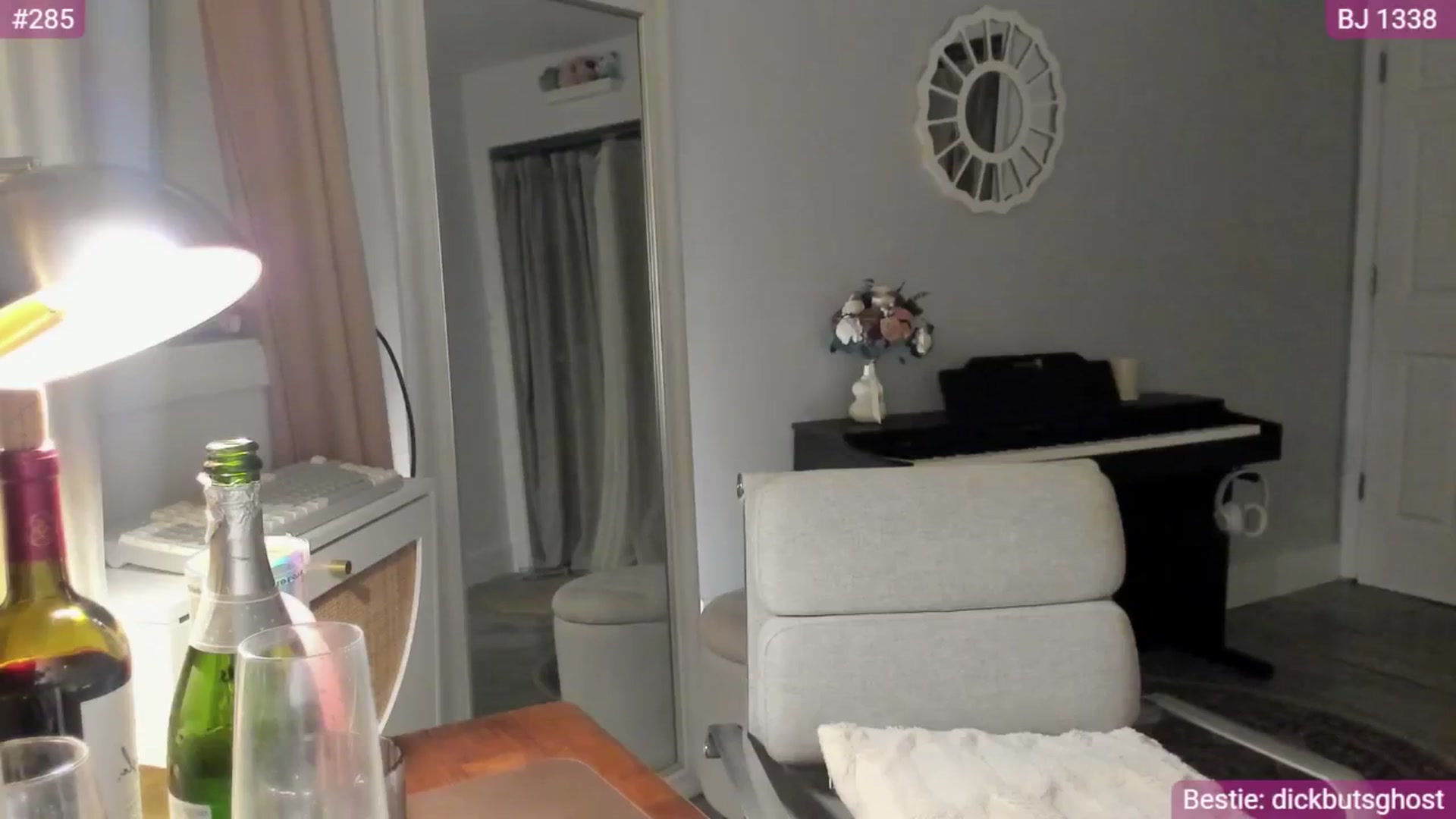 Gallery image thumbnail from NightSky's myfreecams stream on, 08/24/2025, 04:50 image 19 of 20