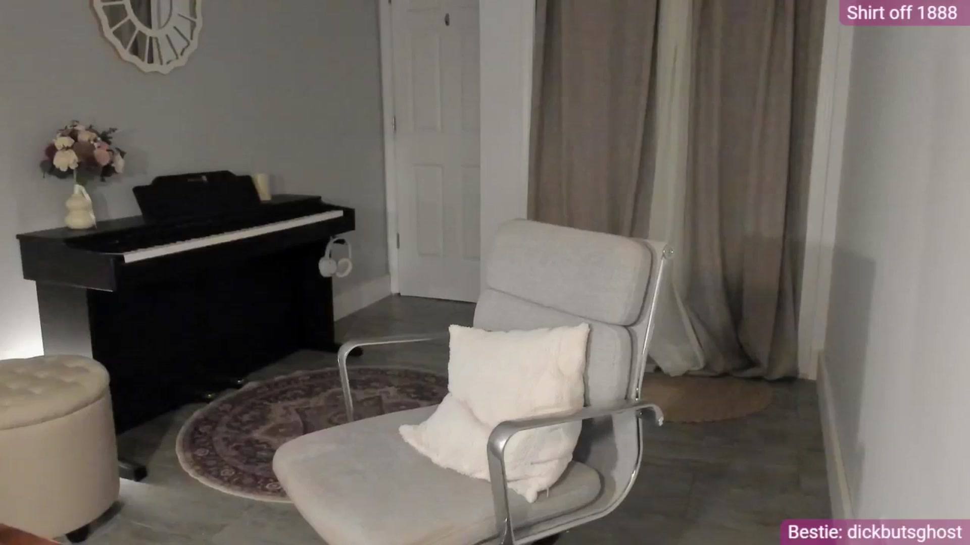 Gallery image thumbnail from NightSky's myfreecams stream on, 09/03/2025, 21:34 image 8 of 20