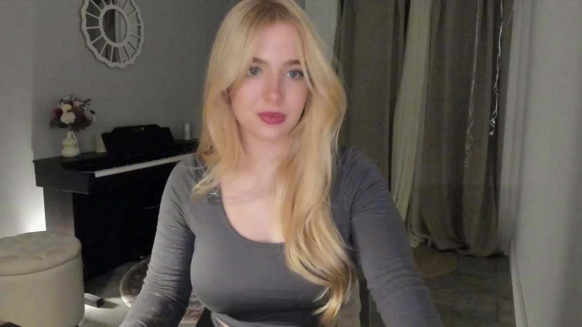 Gallery image thumbnail from NightSky's myfreecams stream on, 09/07/2025, 23:49 image 5 of 20