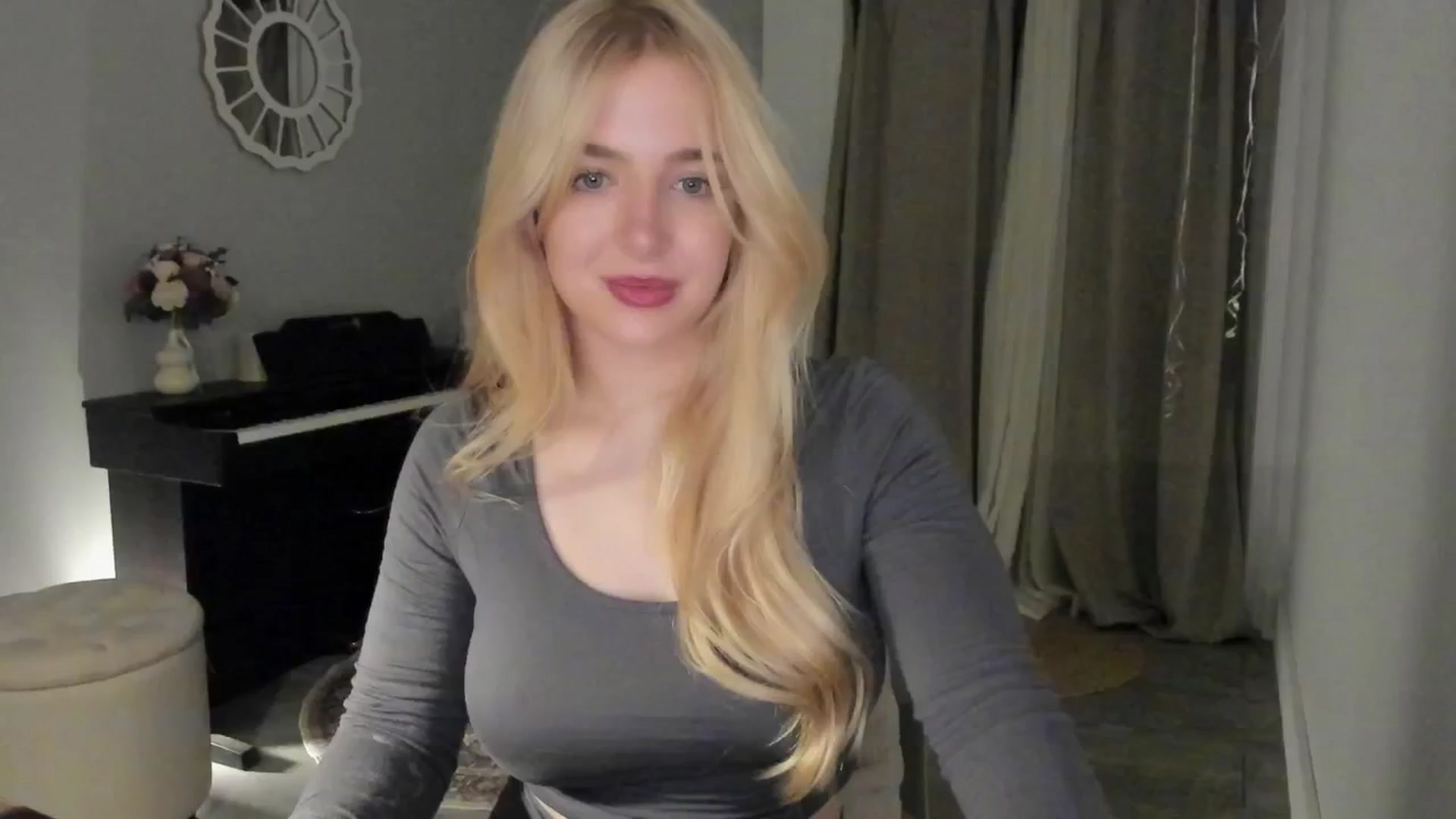 Gallery image thumbnail from NightSky's myfreecams stream on, 09/07/2025, 23:49 image 6 of 20