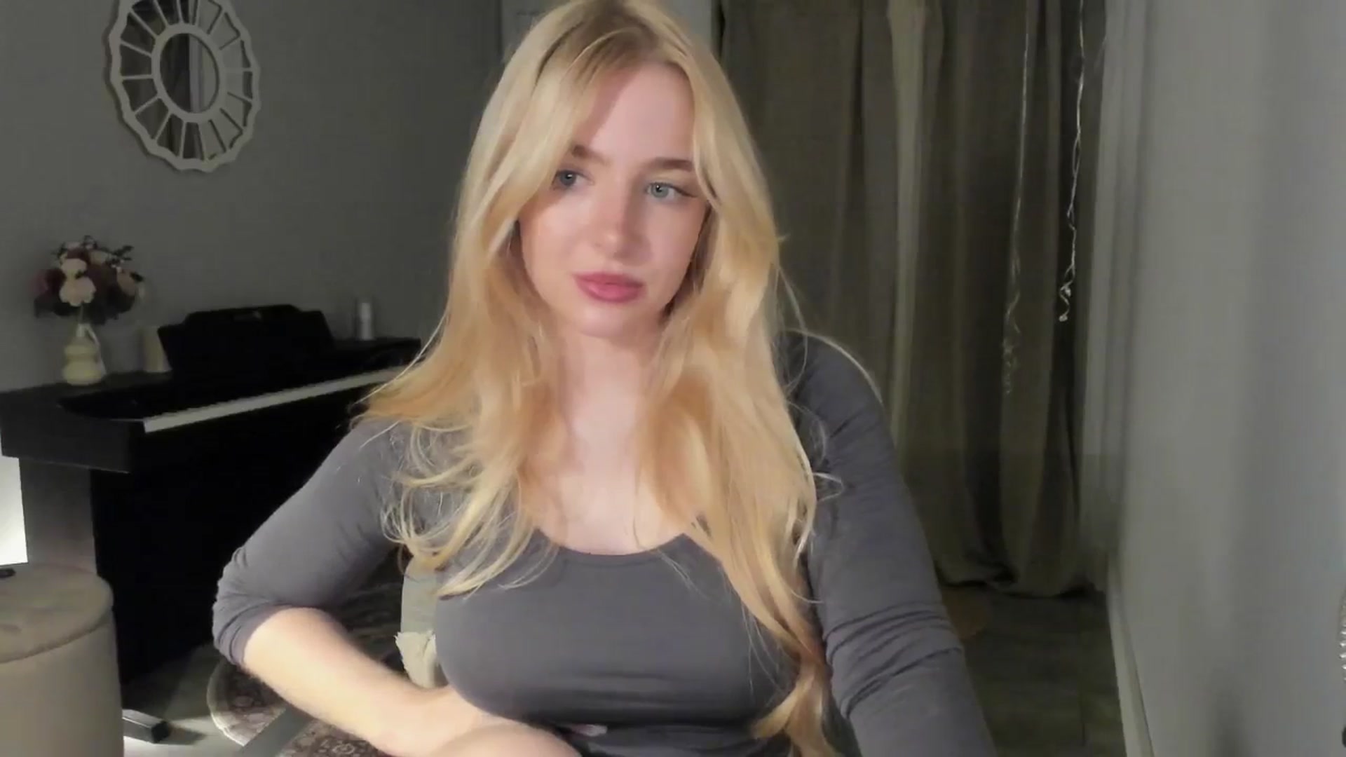 Gallery image thumbnail from NightSky's myfreecams stream on, 09/08/2025, 01:06 image 8 of 20