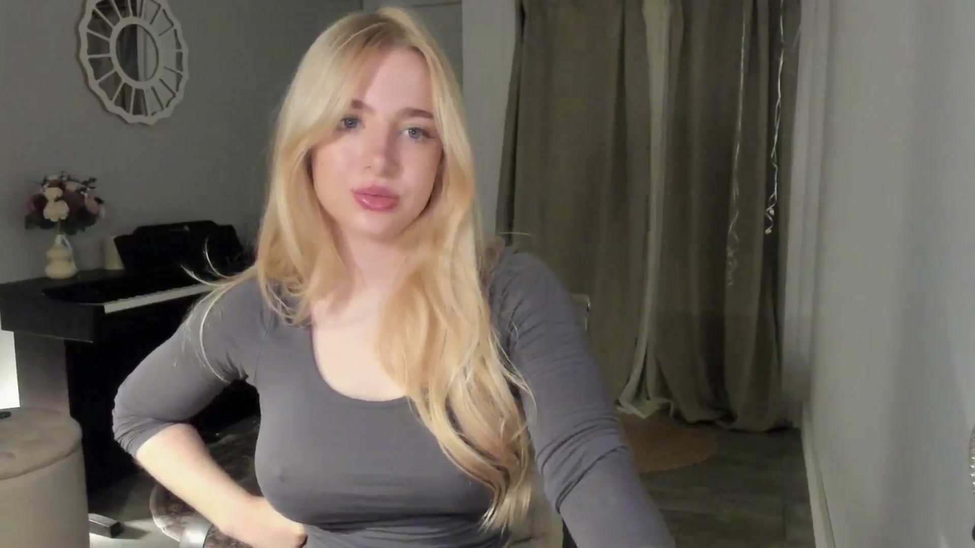 Gallery image thumbnail from NightSky's myfreecams stream on, 09/08/2025, 01:06 image 13 of 20