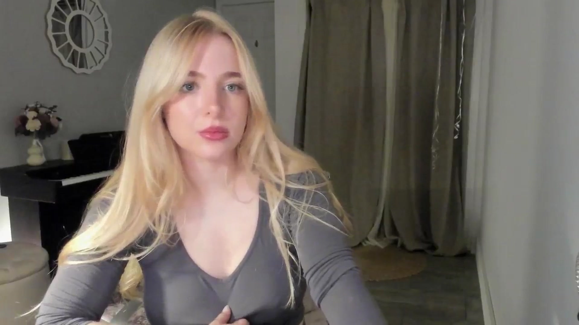 Gallery image thumbnail from NightSky's myfreecams stream on, 09/08/2025, 01:06 image 15 of 20