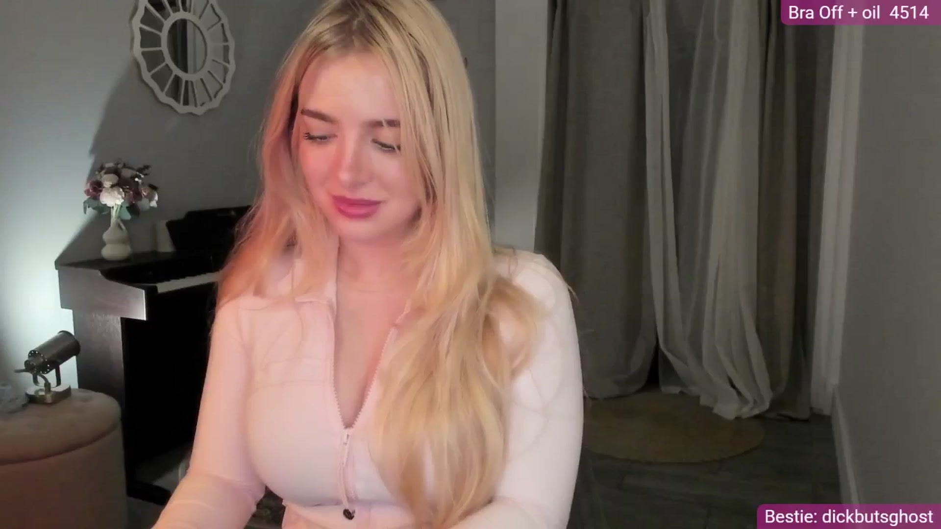 Gallery image thumbnail from NightSky's myfreecams stream on, 09/24/2025, 05:23 image 13 of 20