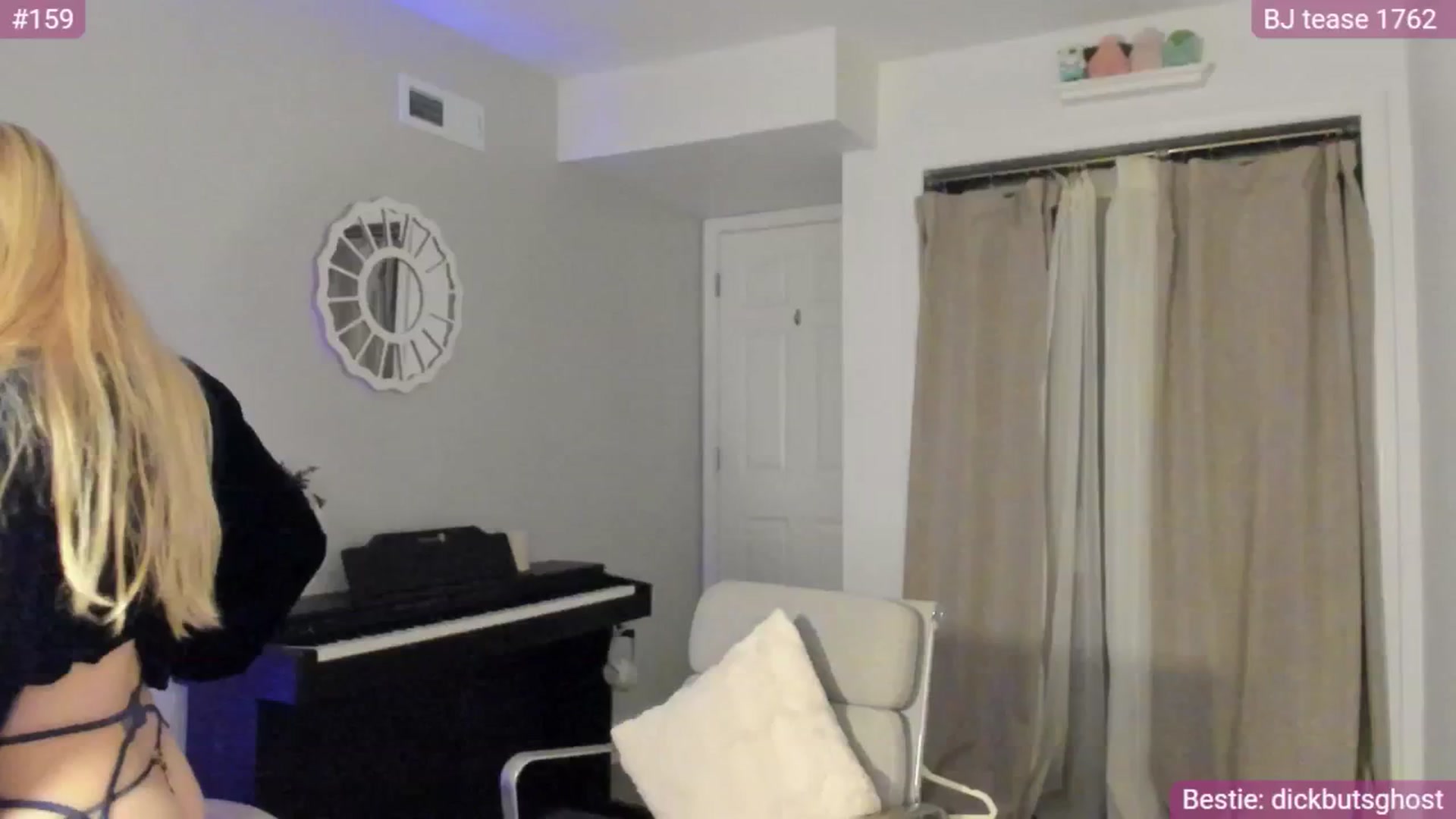 Gallery image thumbnail from NightSky's myfreecams stream on, 10/02/2025, 04:14 image 8 of 20