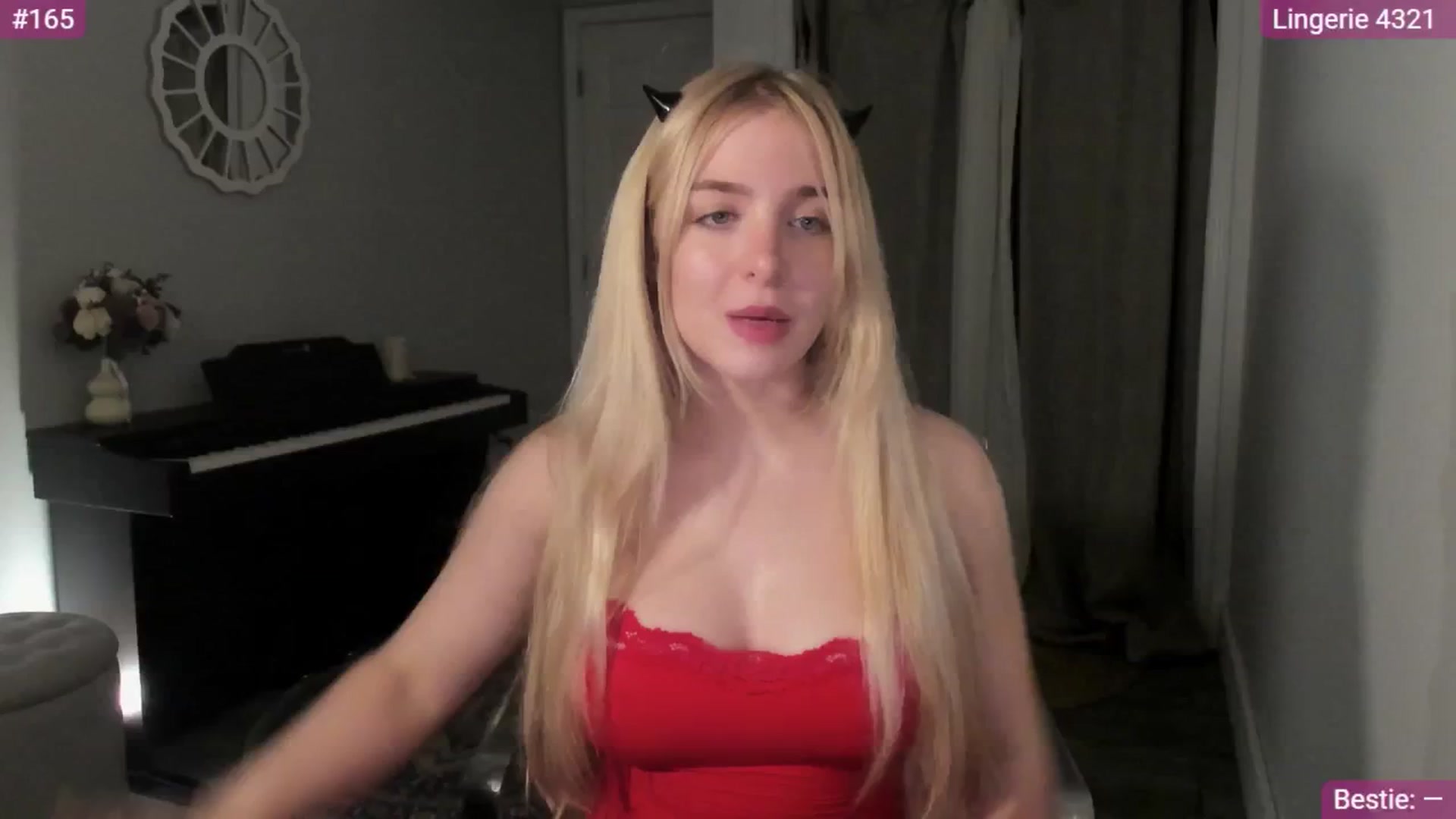 Gallery image thumbnail from NightSky's myfreecams stream on, 10/13/2025, 01:18 image 3 of 20