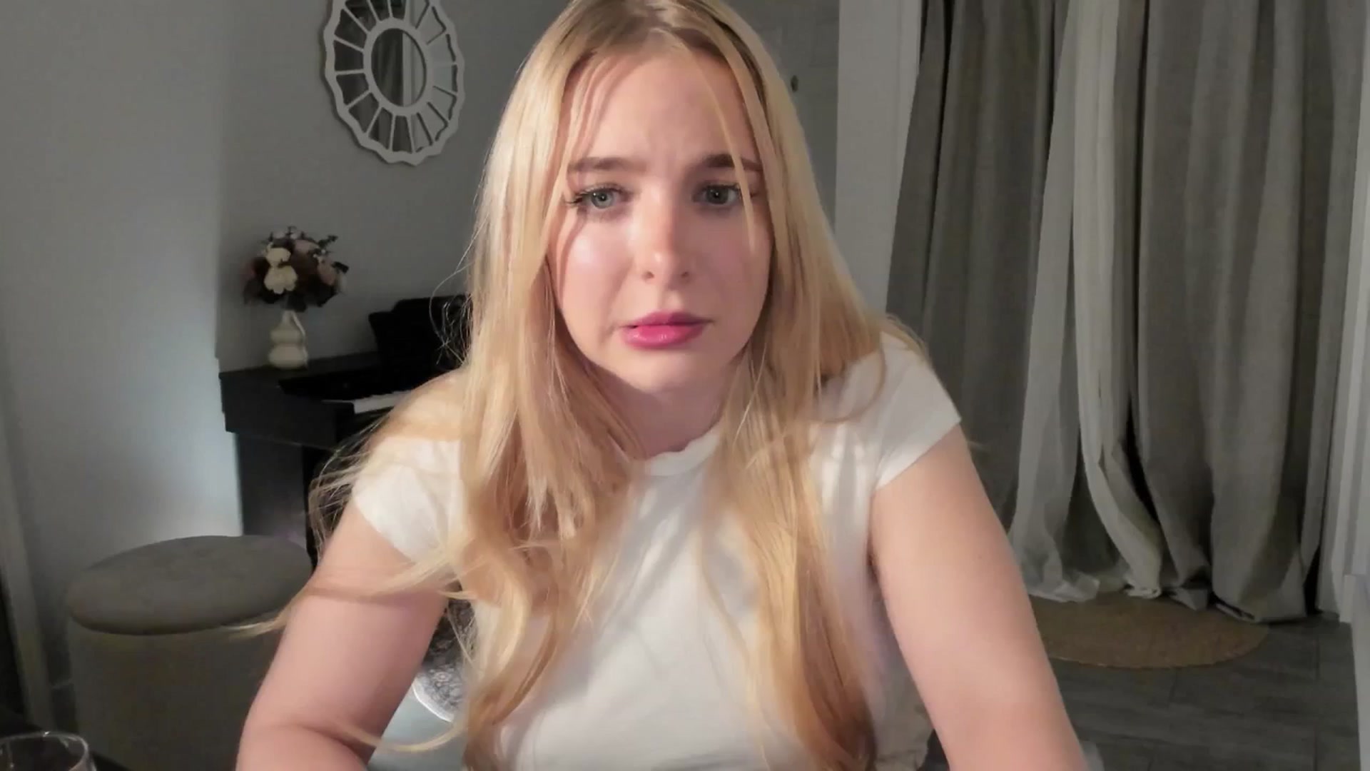 Gallery image thumbnail from NightSky's myfreecams stream on, 10/20/2025, 02:23 image 13 of 20