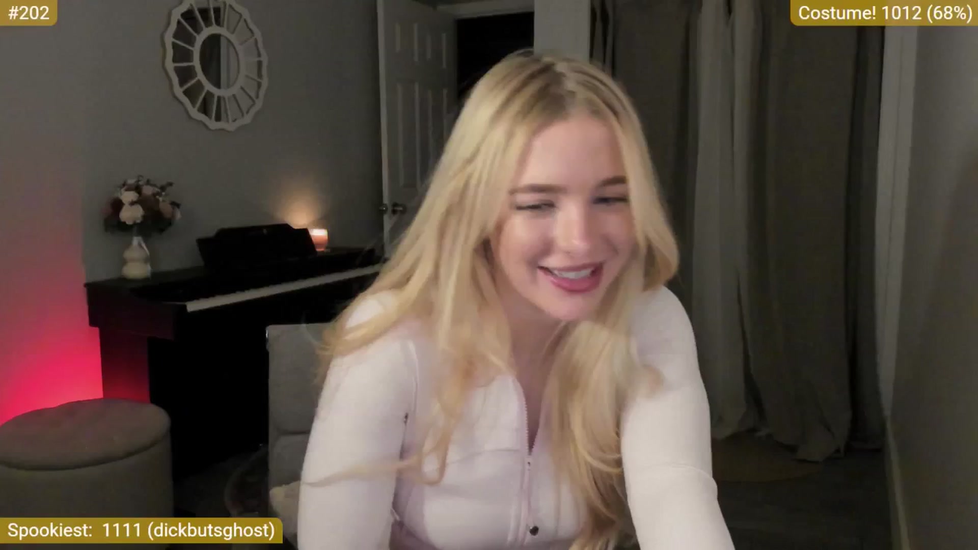 Gallery image thumbnail from NightSky's myfreecams stream on, 10/26/2025, 03:48 image 1 of 20