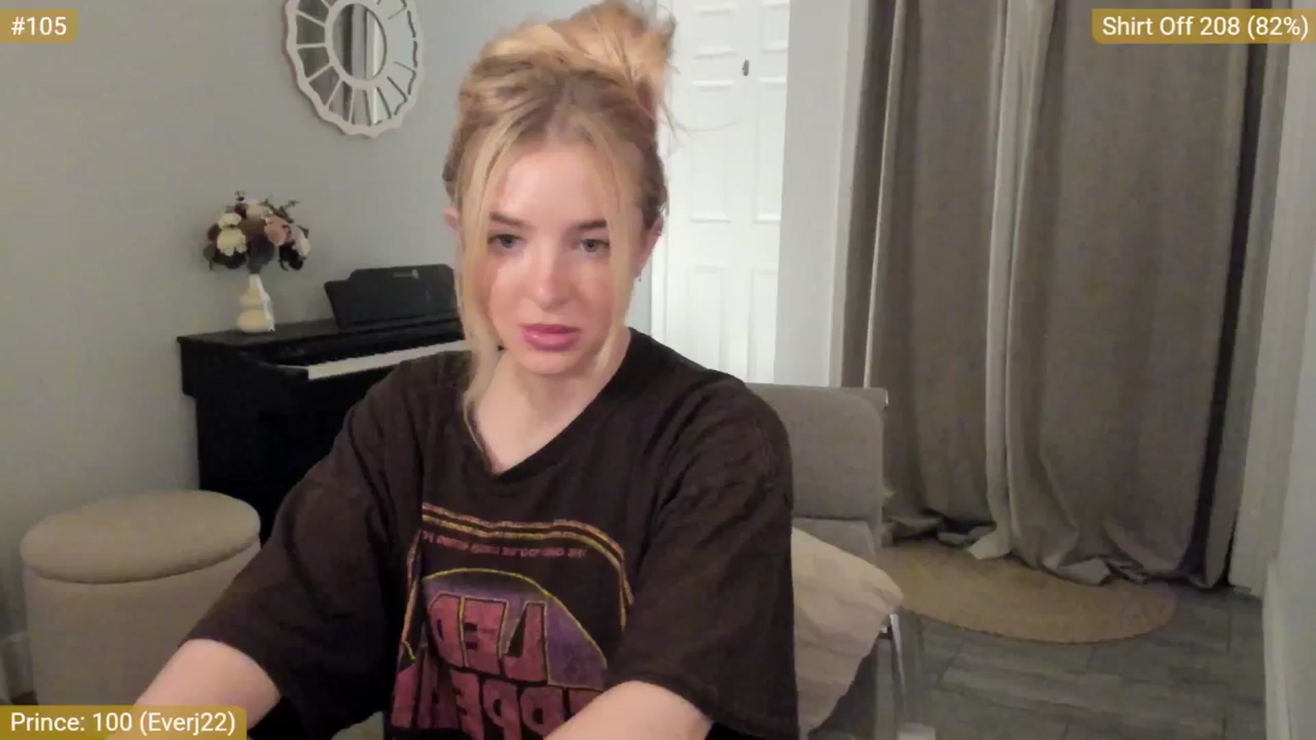 Gallery image thumbnail from NightSky's myfreecams stream on, 11/03/2025, 03:08 image 9 of 20