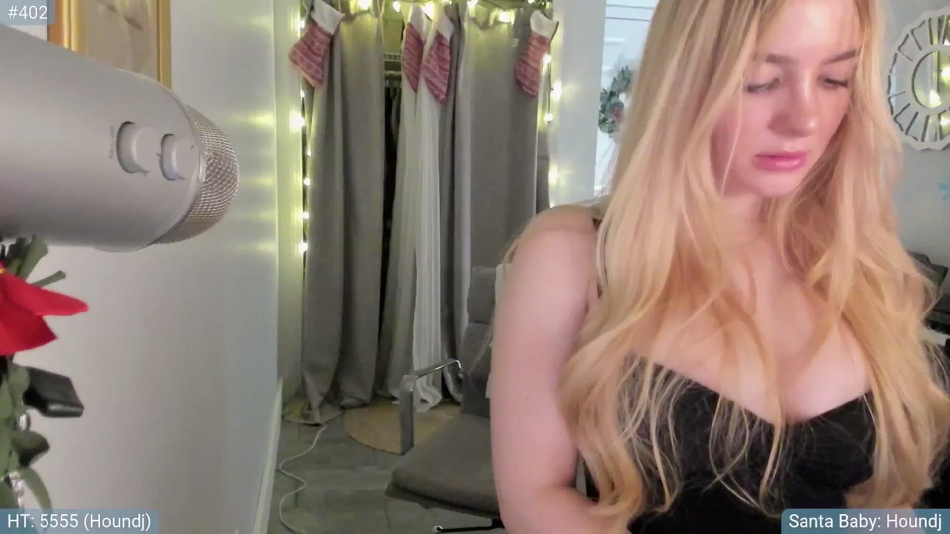 Gallery image thumbnail from NightSky's myfreecams stream on, 12/17/2025, 05:40 image 9 of 20