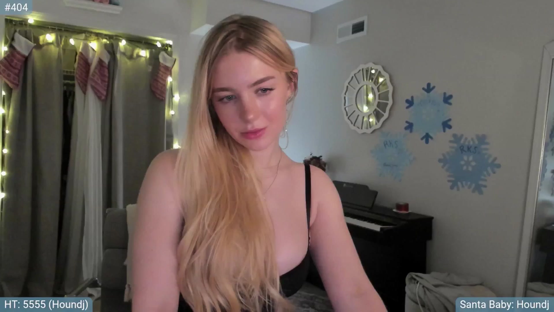 Gallery image thumbnail from NightSky's myfreecams stream on, 12/17/2025, 05:40 image 4 of 20