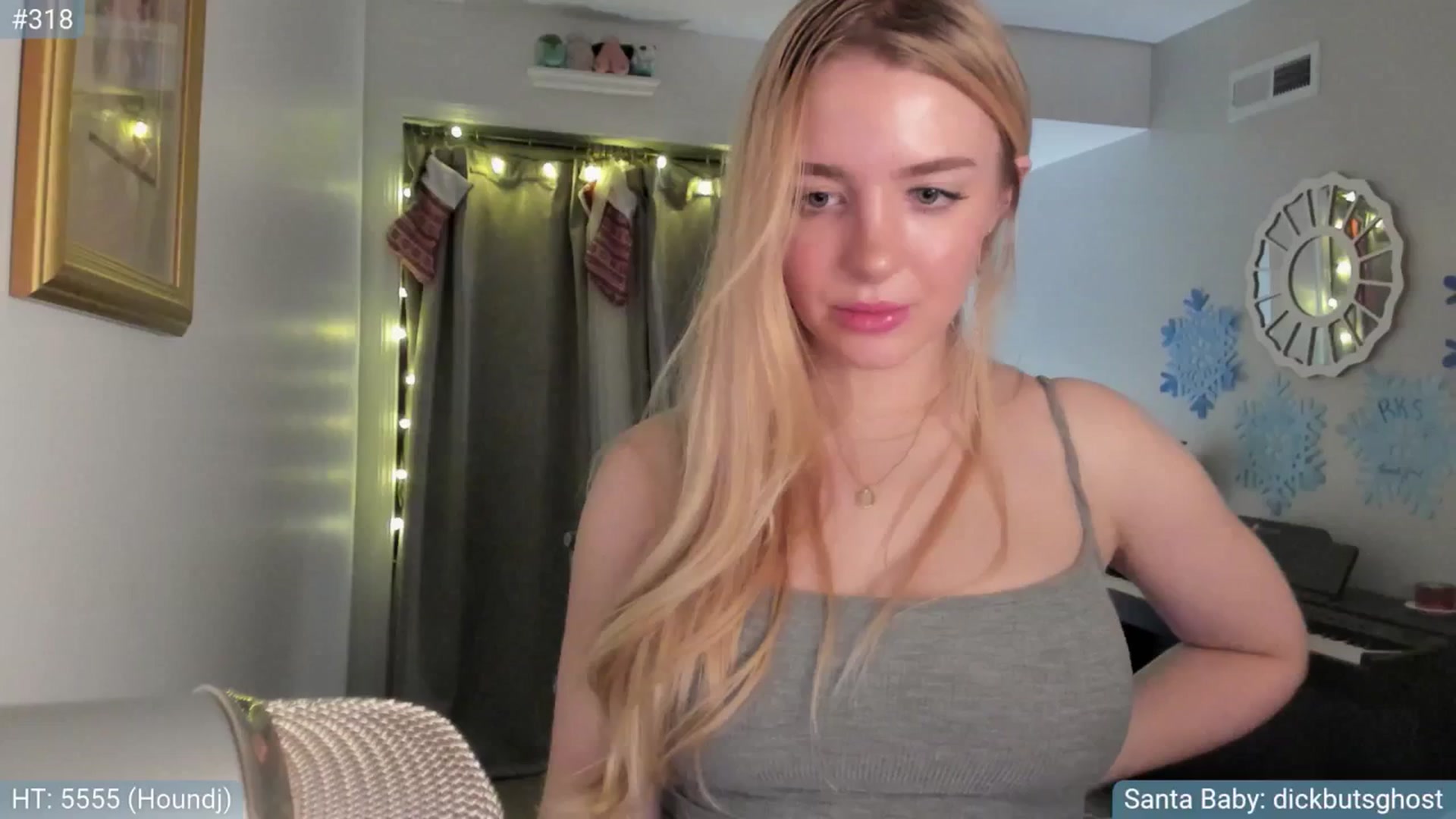 Gallery image thumbnail from NightSky's myfreecams stream on, 12/17/2025, 07:17 image 19 of 20