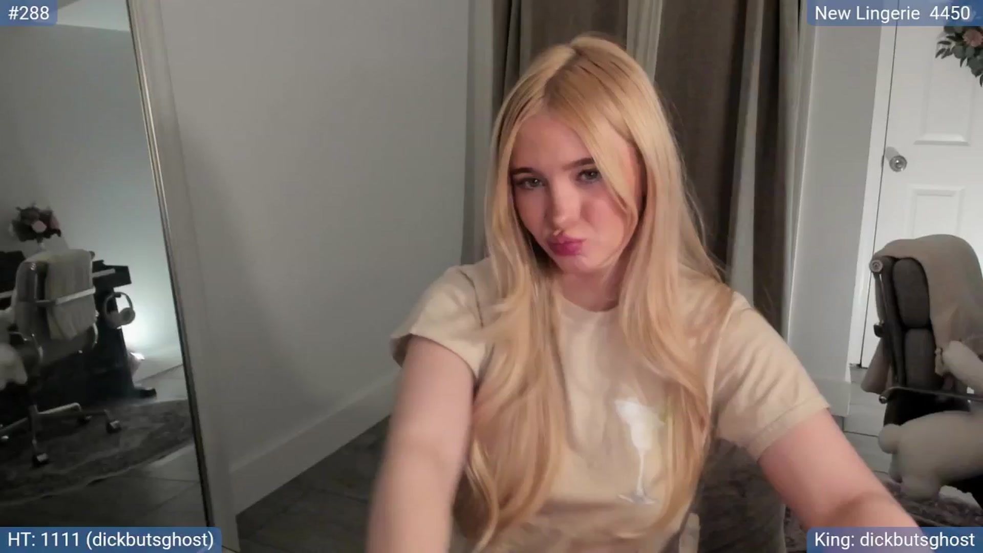 Gallery image thumbnail from NightSky's myfreecams stream on, 01/30/2026, 02:40 image 8 of 20