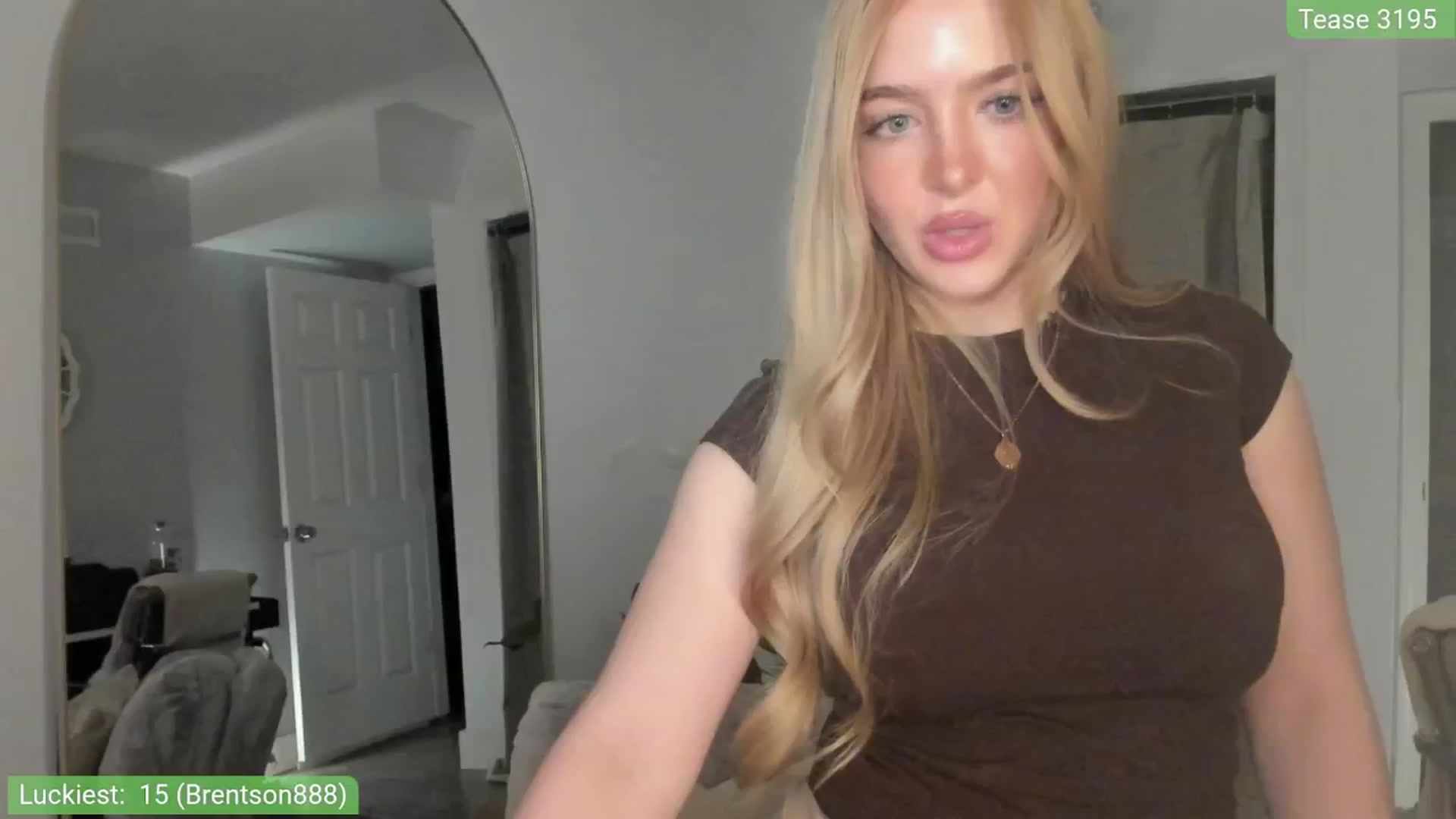 Gallery image thumbnail from NightSky's myfreecams stream on, 04/03/2026, 23:10 image 6 of 20