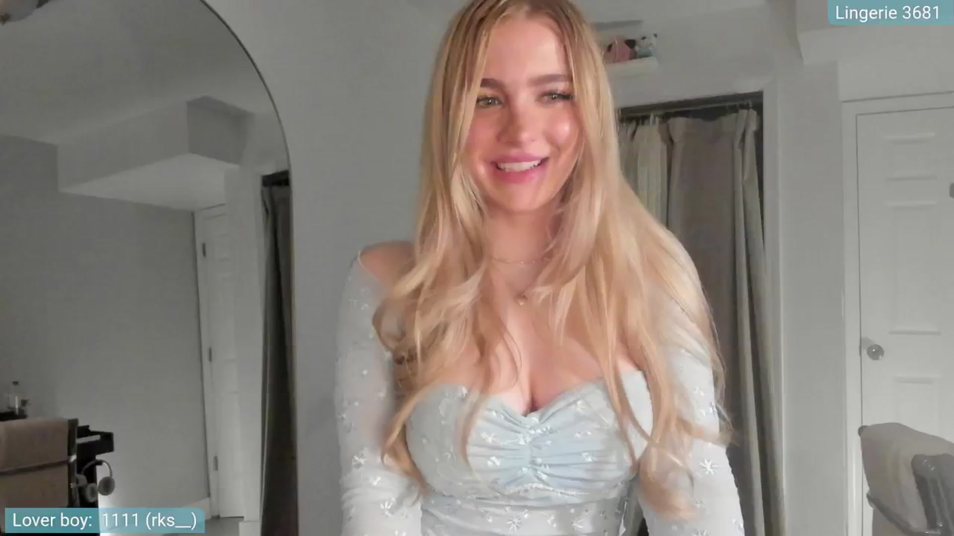 Gallery image thumbnail from NightSky's myfreecams stream on, 04/19/2026, 04:45 image 10 of 20