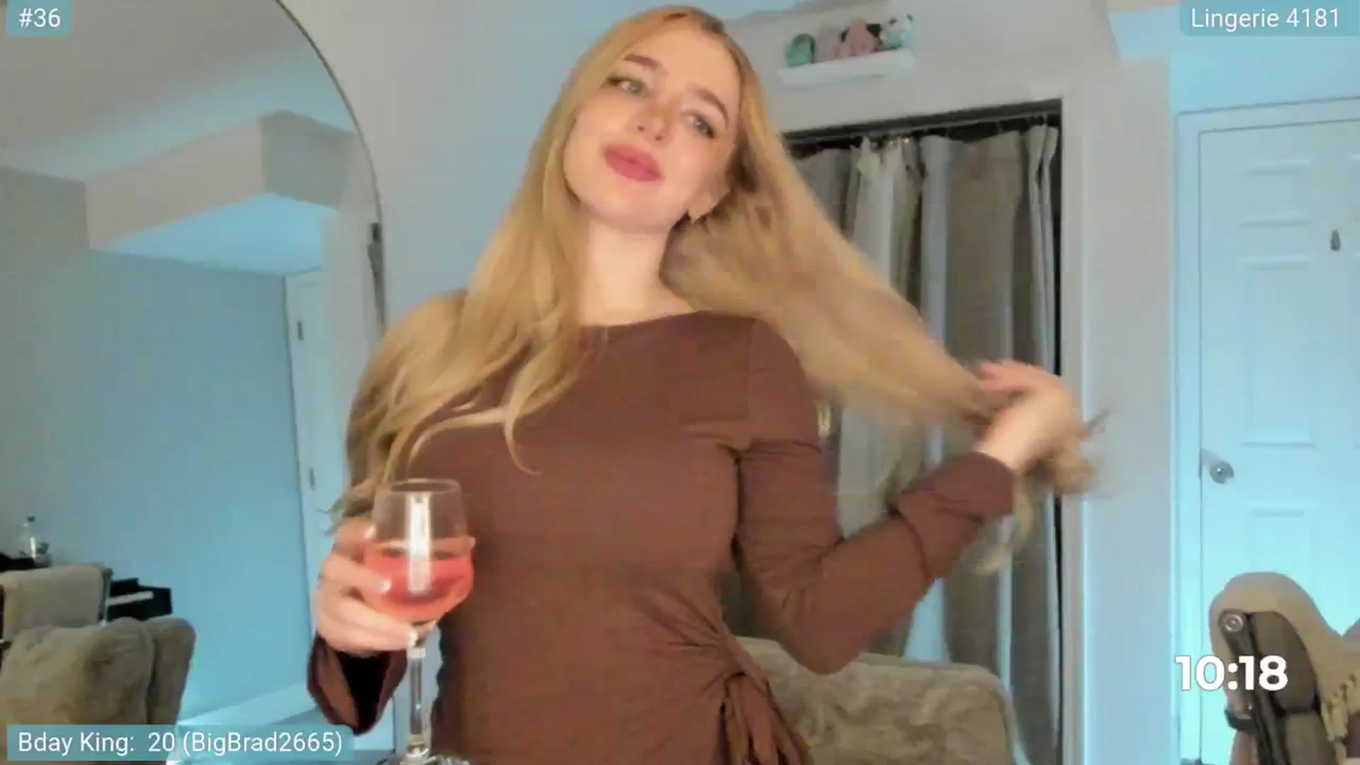 Gallery image thumbnail from NightSky's myfreecams stream on, 05/04/2026, 02:50 image 13 of 20