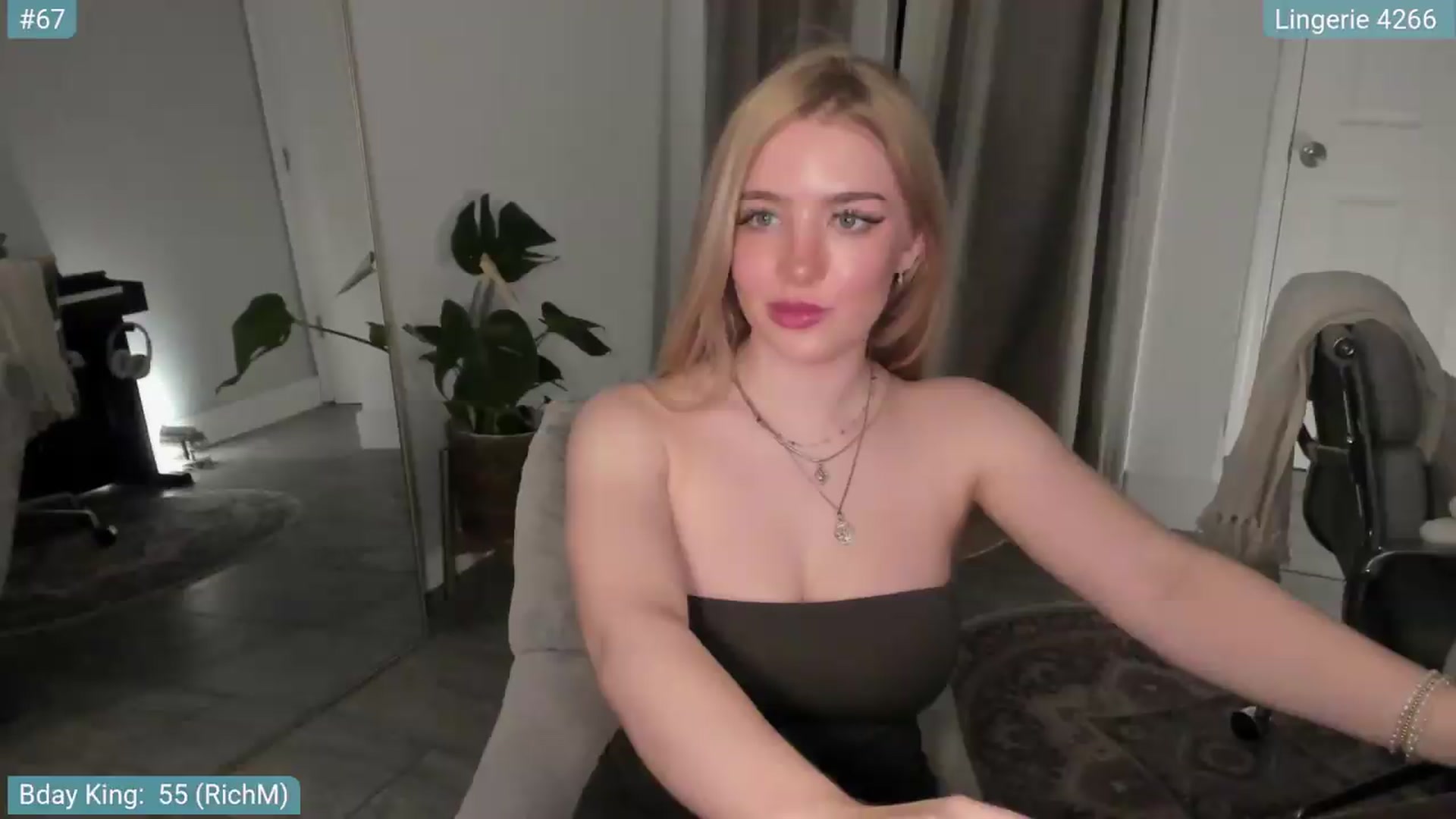 Gallery image thumbnail from NightSky's myfreecams stream on, 05/05/2026, 22:36 image 6 of 20
