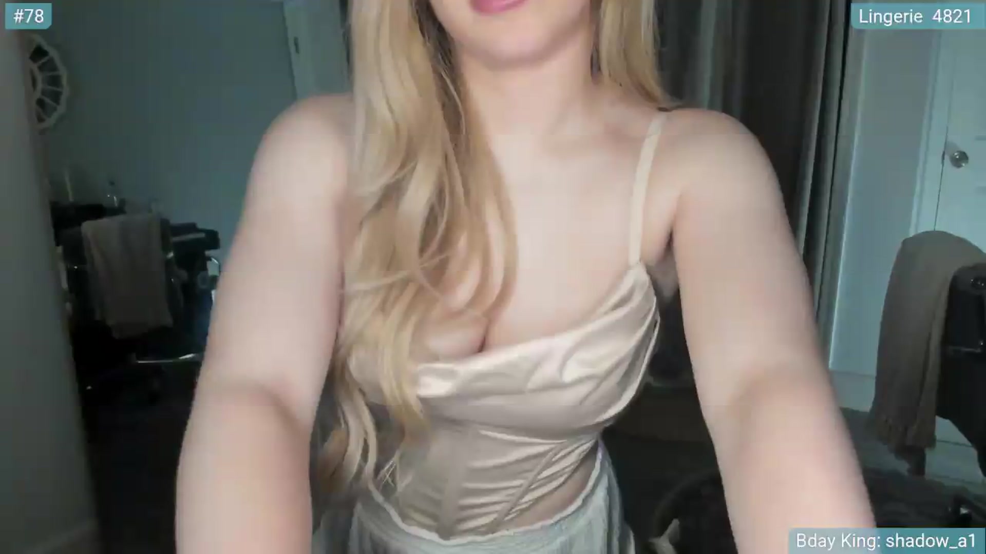 Gallery image thumbnail from NightSky's myfreecams stream on, 05/19/2026, 02:54 image 2 of 20