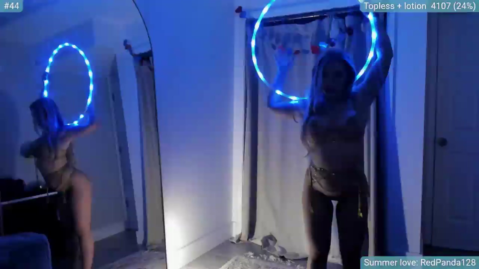 Gallery image thumbnail from NightSky's myfreecams stream on, 07/18/2026, 06:18 image 15 of 20