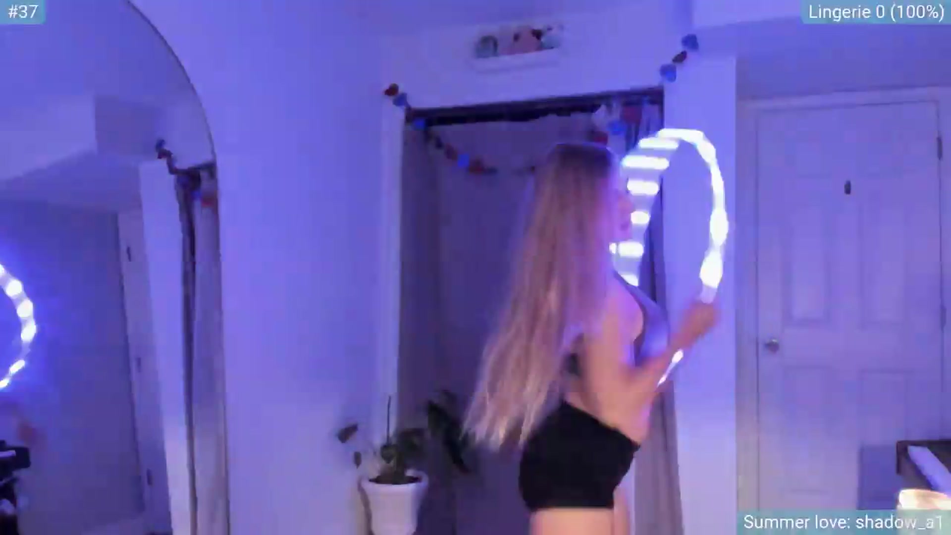 Gallery image thumbnail from NightSky's myfreecams stream on, 07/19/2026, 07:06 image 14 of 20