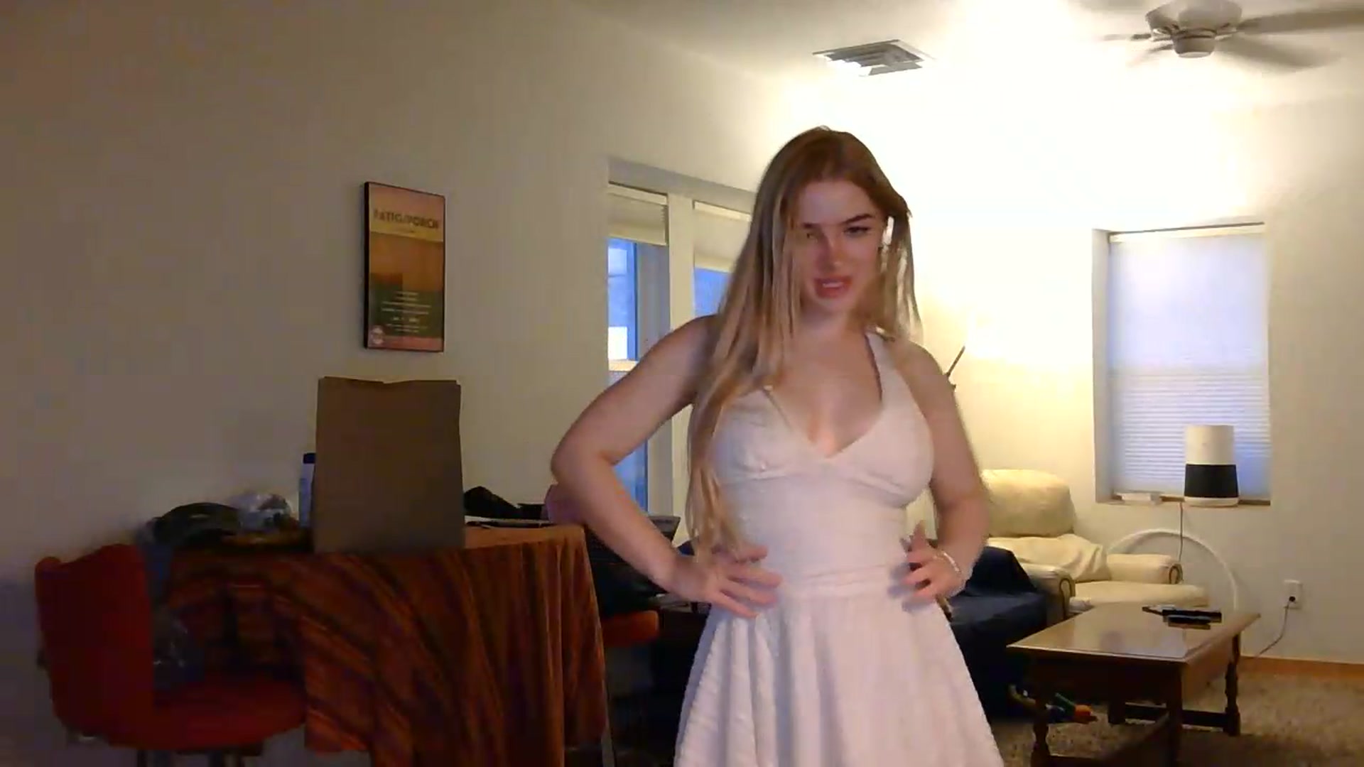 Gallery image thumbnail from NightSky's myfreecams stream on, 08/06/2026, 01:48 image 12 of 20