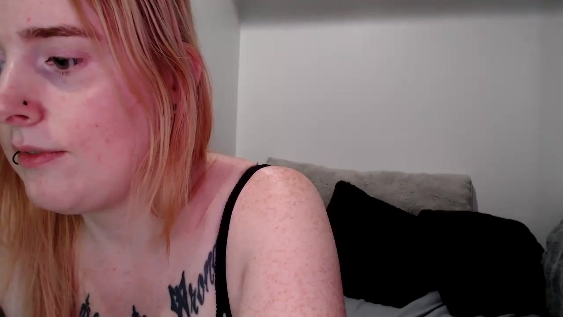 Gallery image thumbnail from Night_Shae's myfreecams stream on, 02/09/2025, 20:30 image 15 of 20