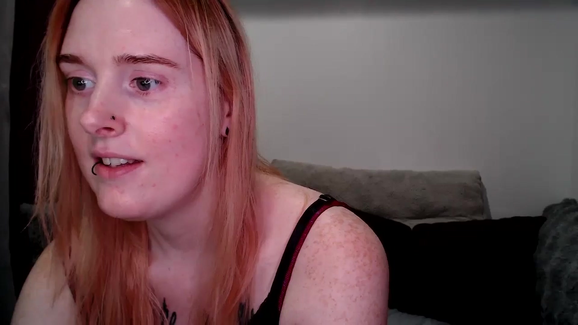 Gallery image thumbnail from Night_Shae's myfreecams stream on, 02/13/2025, 02:00 image 7 of 20