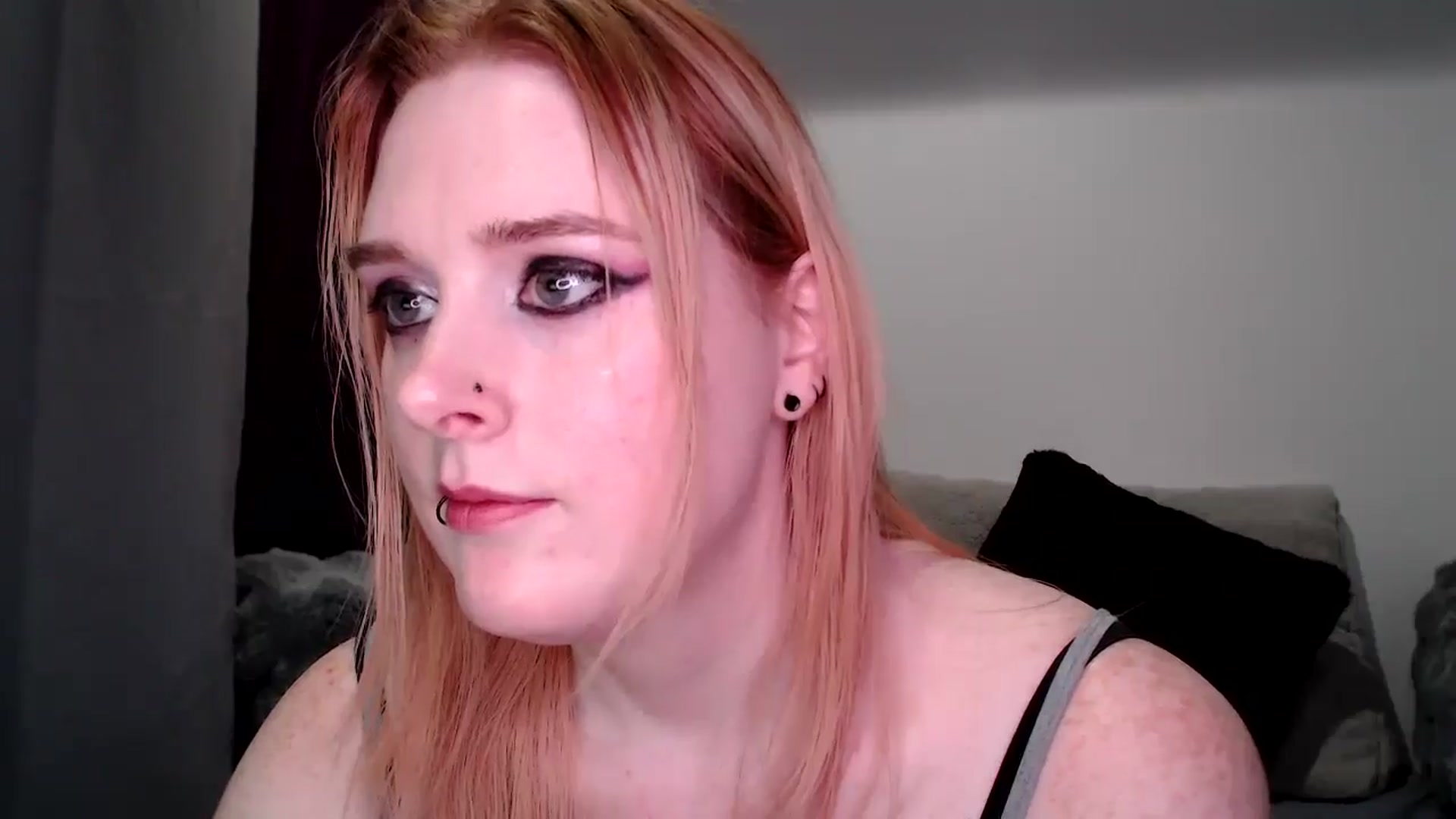 Gallery image thumbnail from Night_Shae's myfreecams stream on, 02/16/2025, 11:22 image 18 of 20