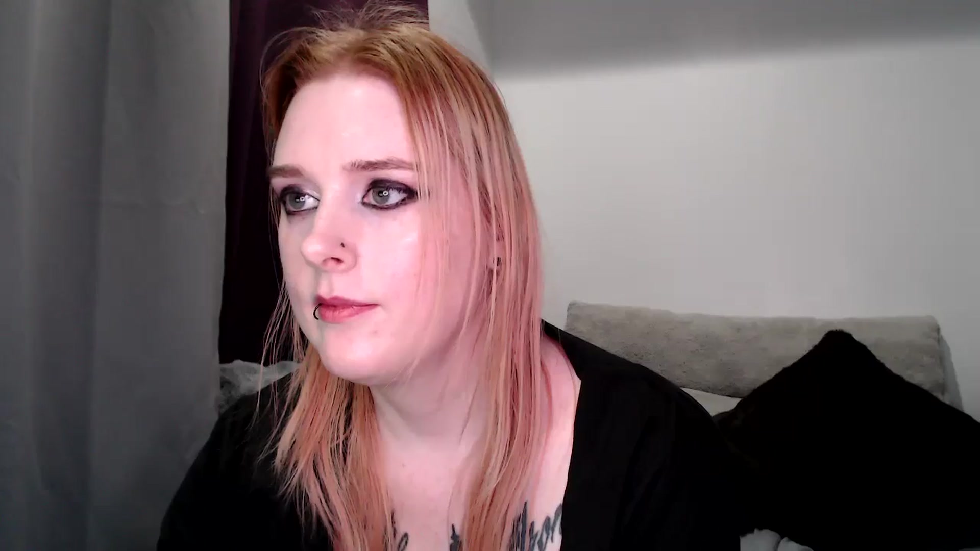 Gallery image thumbnail from Night_Shae's myfreecams stream on, 02/16/2025, 12:12 image 7 of 20