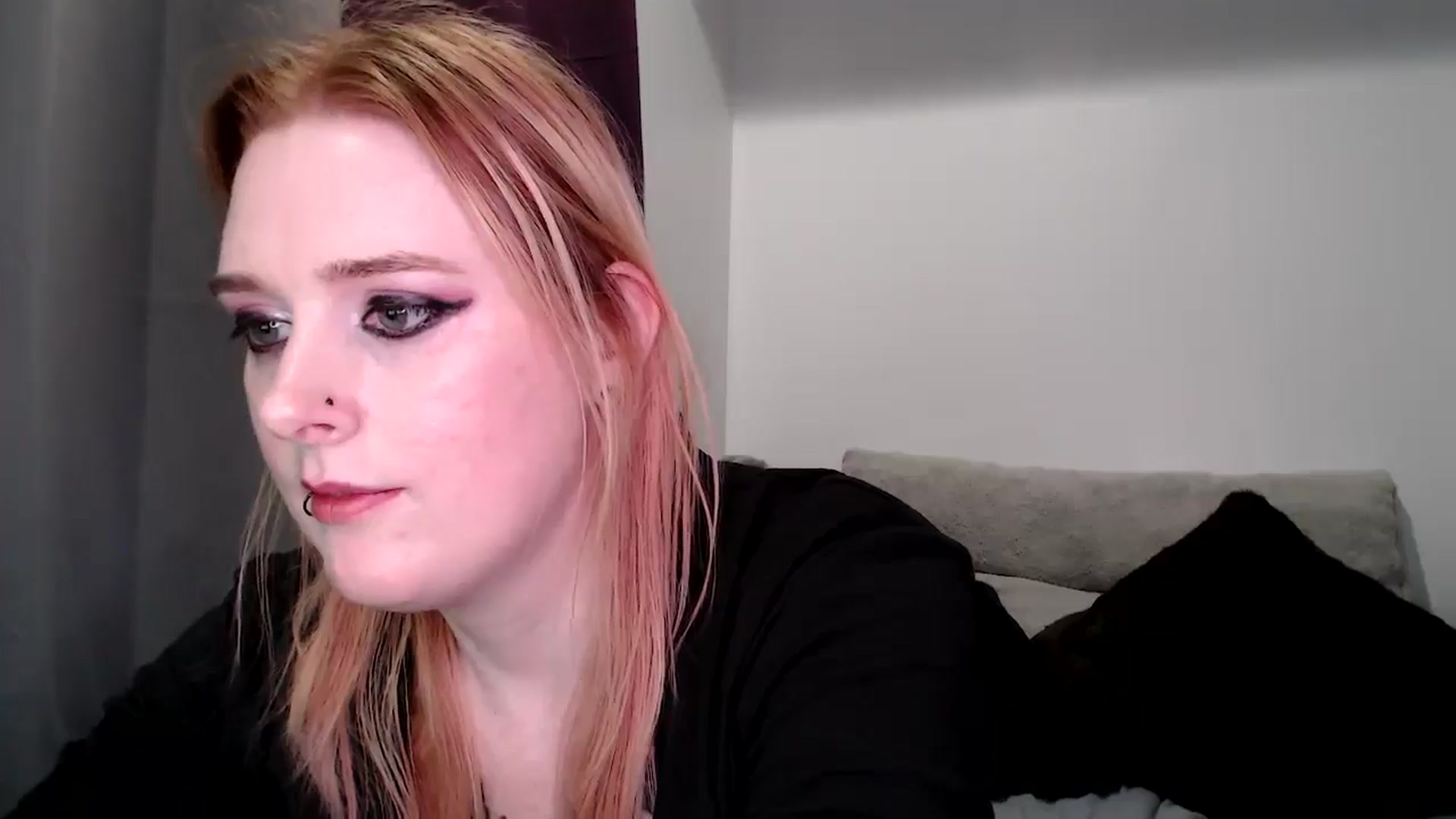 Gallery image thumbnail from Night_Shae's myfreecams stream on, 02/16/2025, 12:12 image 11 of 20
