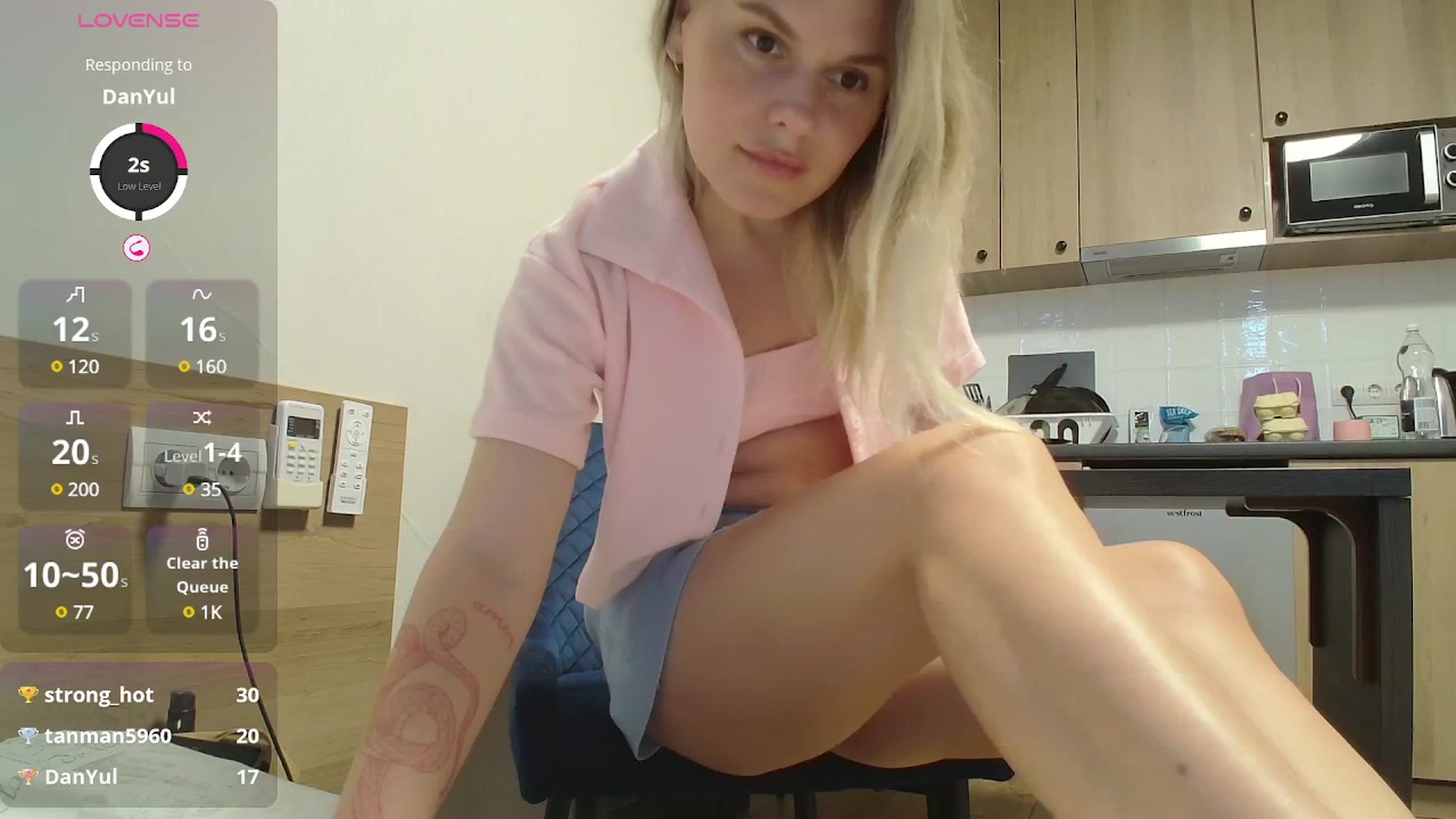 Gallery image thumbnail from Night_vibe6's myfreecams stream on, 07/24/2025, 17:53 image 14 of 20