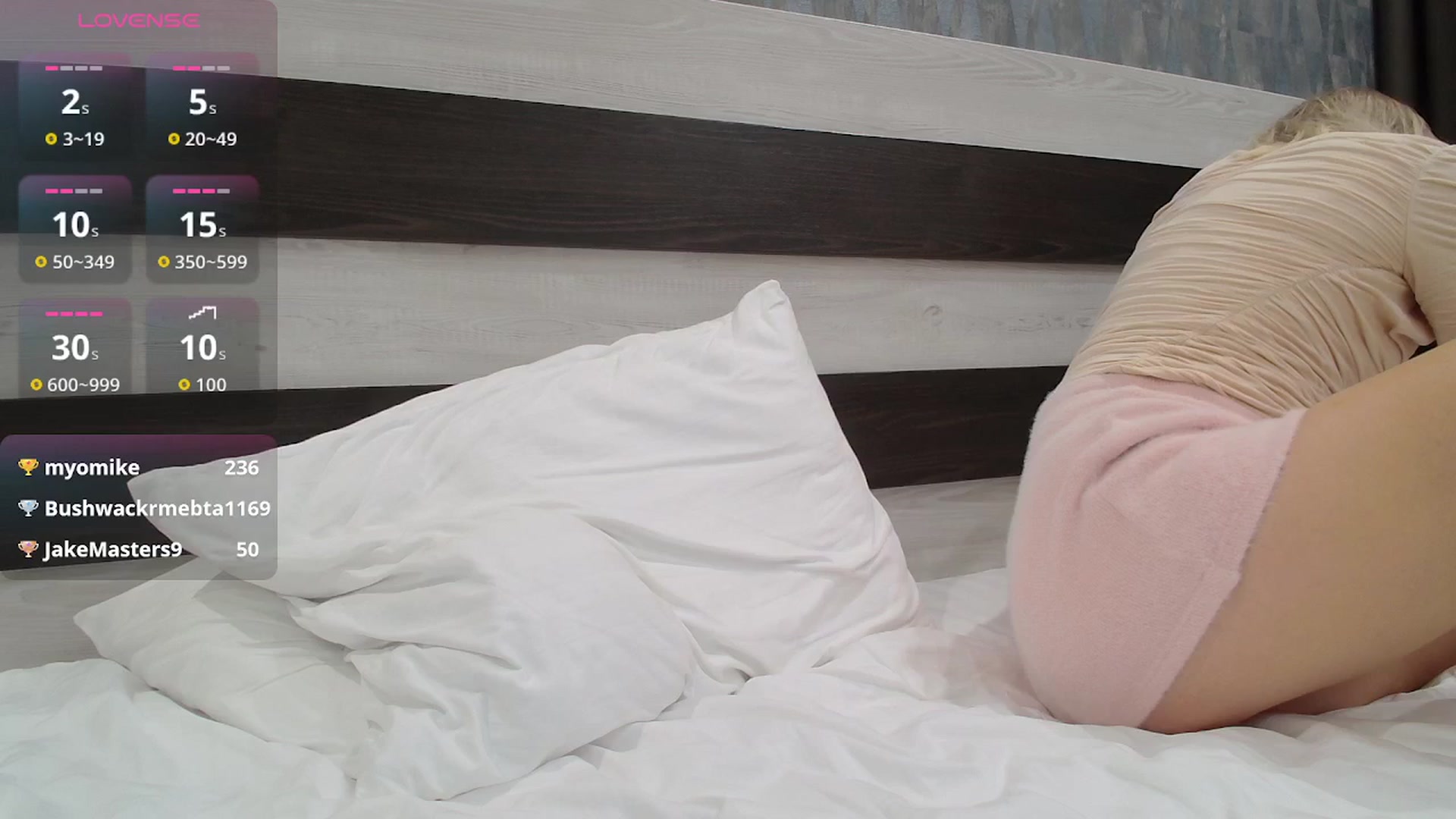 Gallery image thumbnail from Night_vibe6's myfreecams stream on, 11/03/2025, 15:48 image 10 of 20