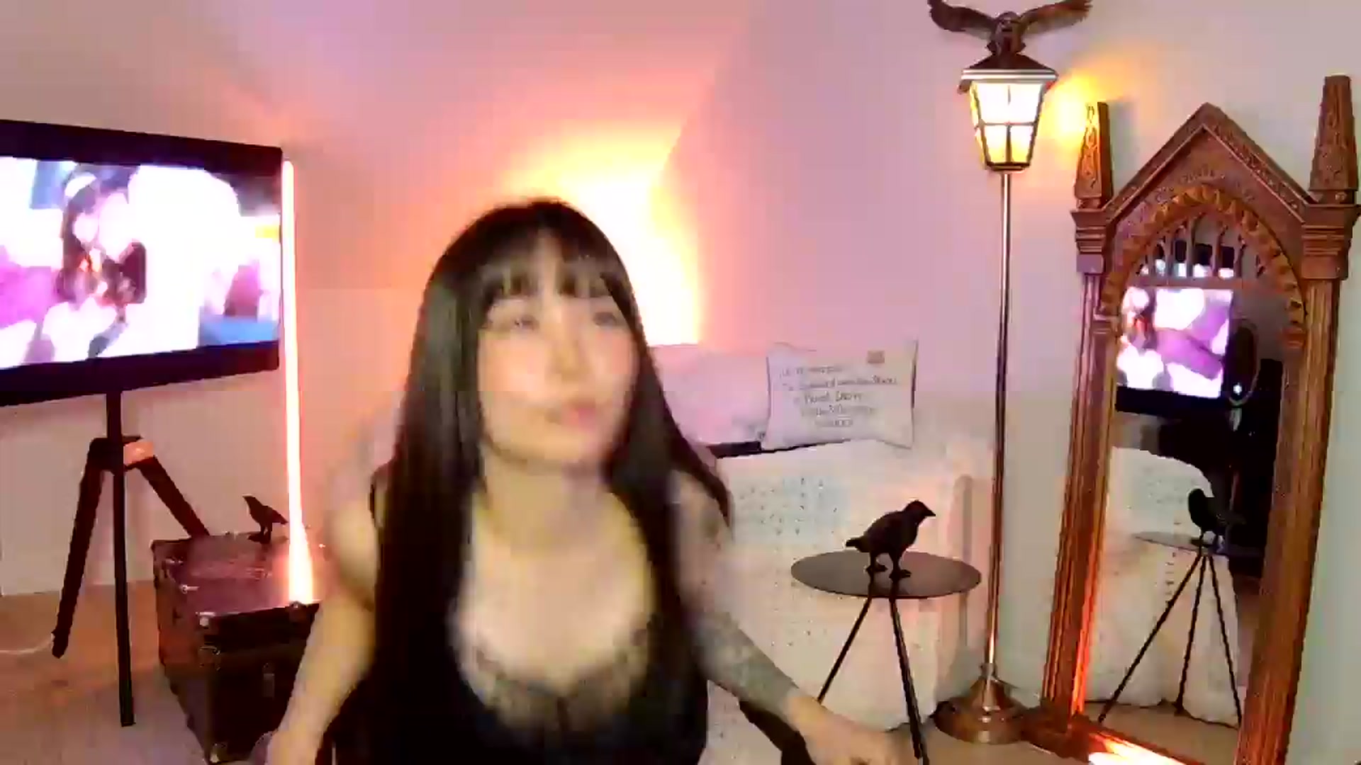 Gallery image thumbnail from Nightmiora's myfreecams stream on, 01/08/2026, 05:37 image 5 of 20
