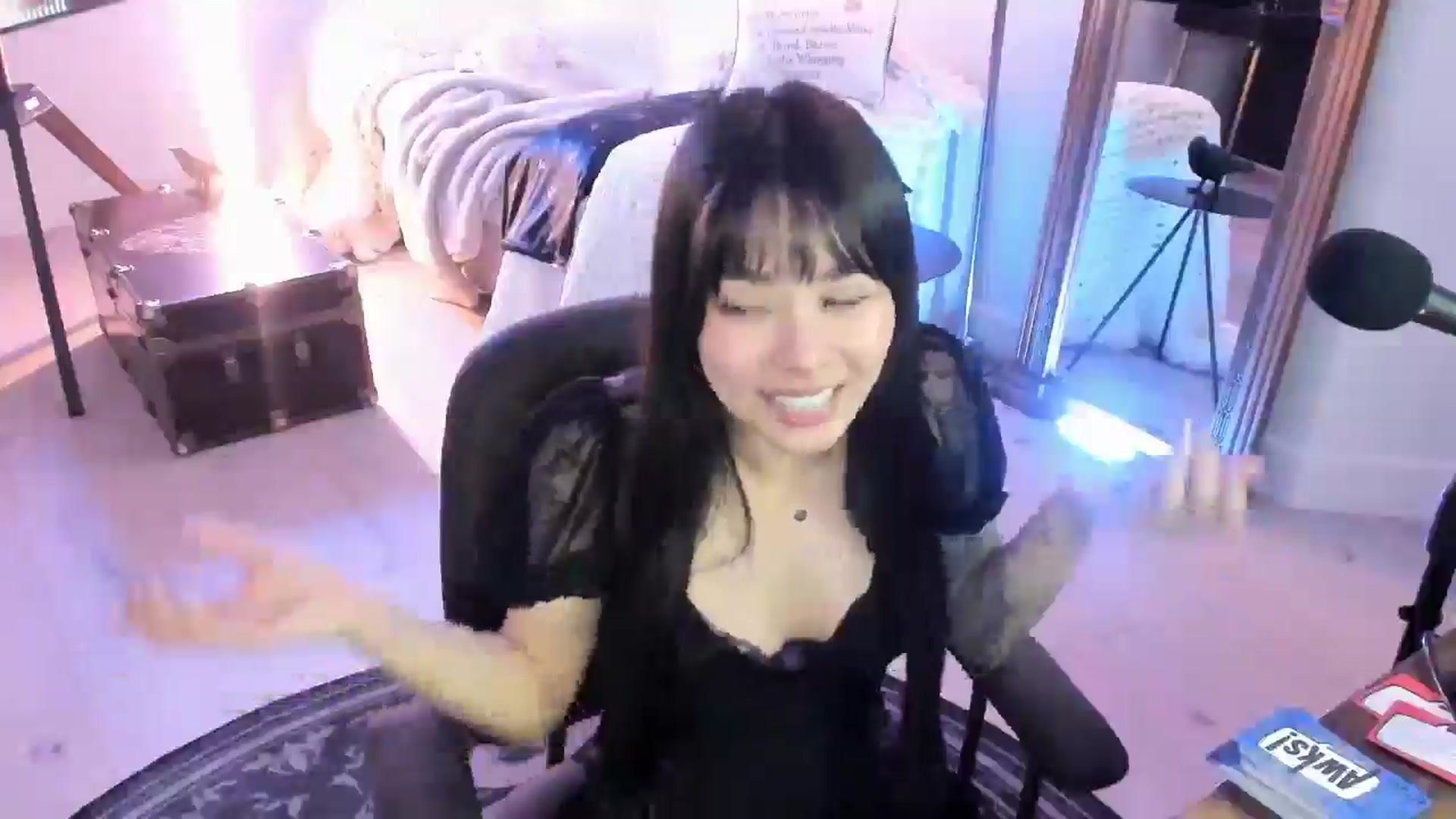 Gallery image thumbnail from Nightmiora's myfreecams stream on, 01/11/2026, 06:49 image 5 of 20
