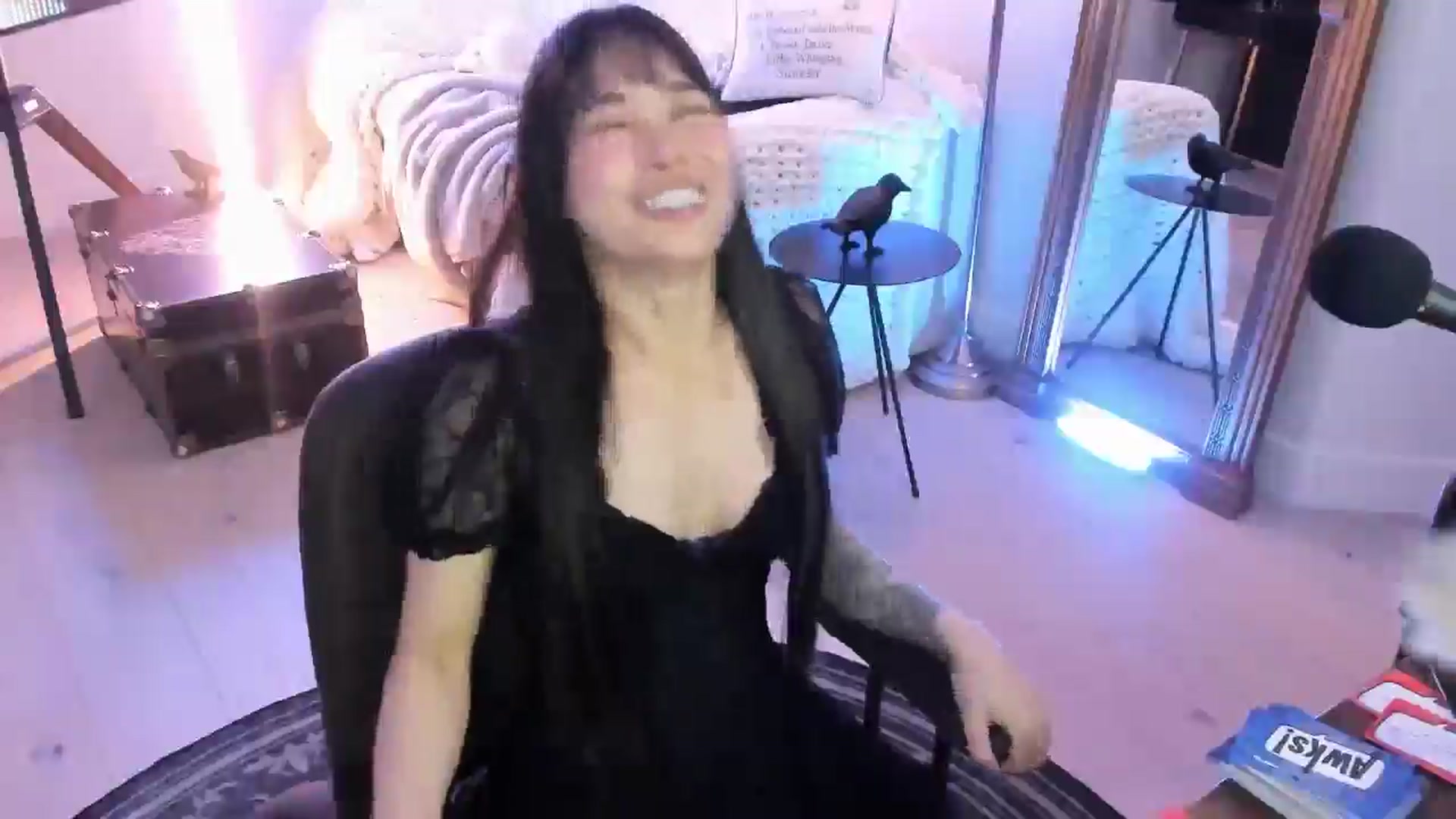 Gallery image thumbnail from Nightmiora's myfreecams stream on, 01/11/2026, 06:49 image 8 of 20