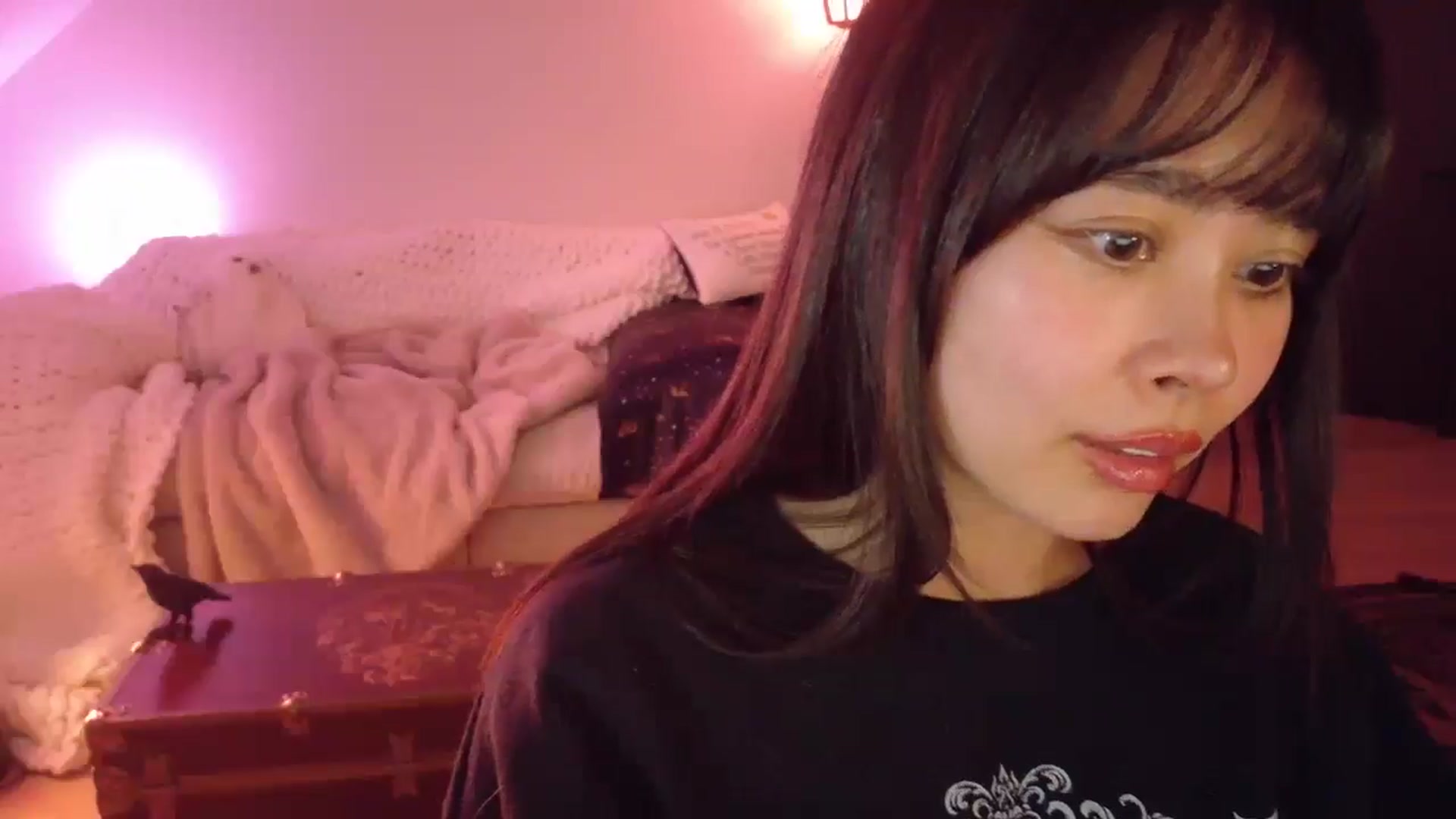 Gallery image thumbnail from Nightmiora's myfreecams stream on, 02/22/2026, 06:35 image 7 of 20