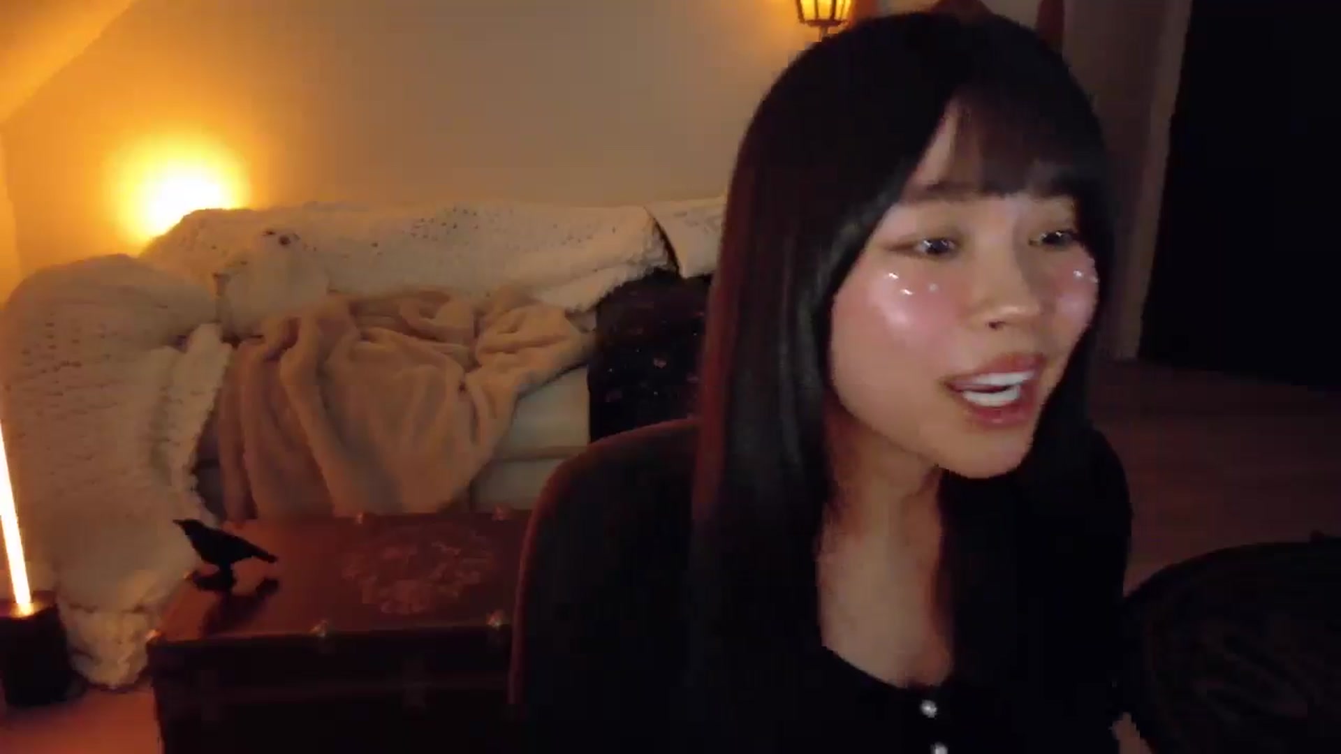 Gallery image thumbnail from Nightmiora's myfreecams stream on, 03/04/2026, 03:24 image 10 of 20