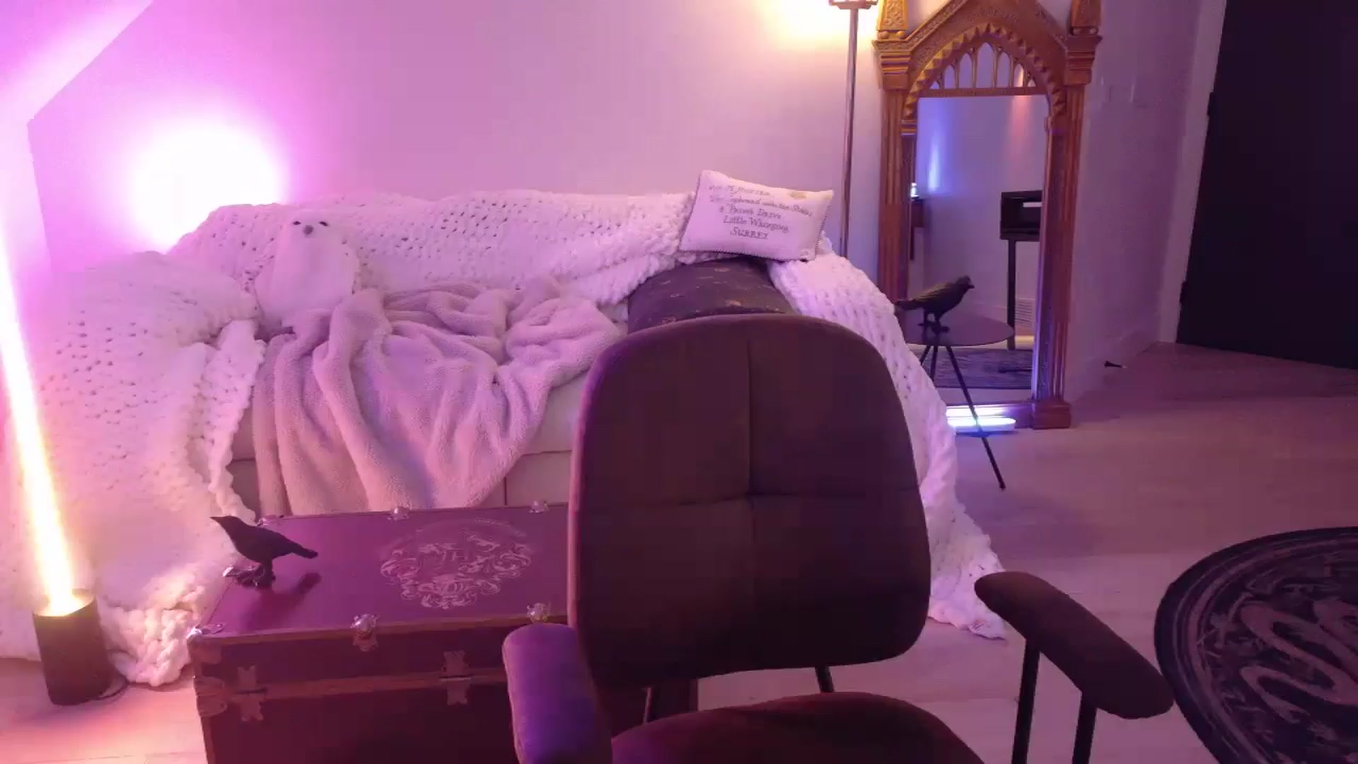 Gallery image thumbnail from Nightmiora's myfreecams stream on, 03/08/2026, 04:00 image 13 of 20