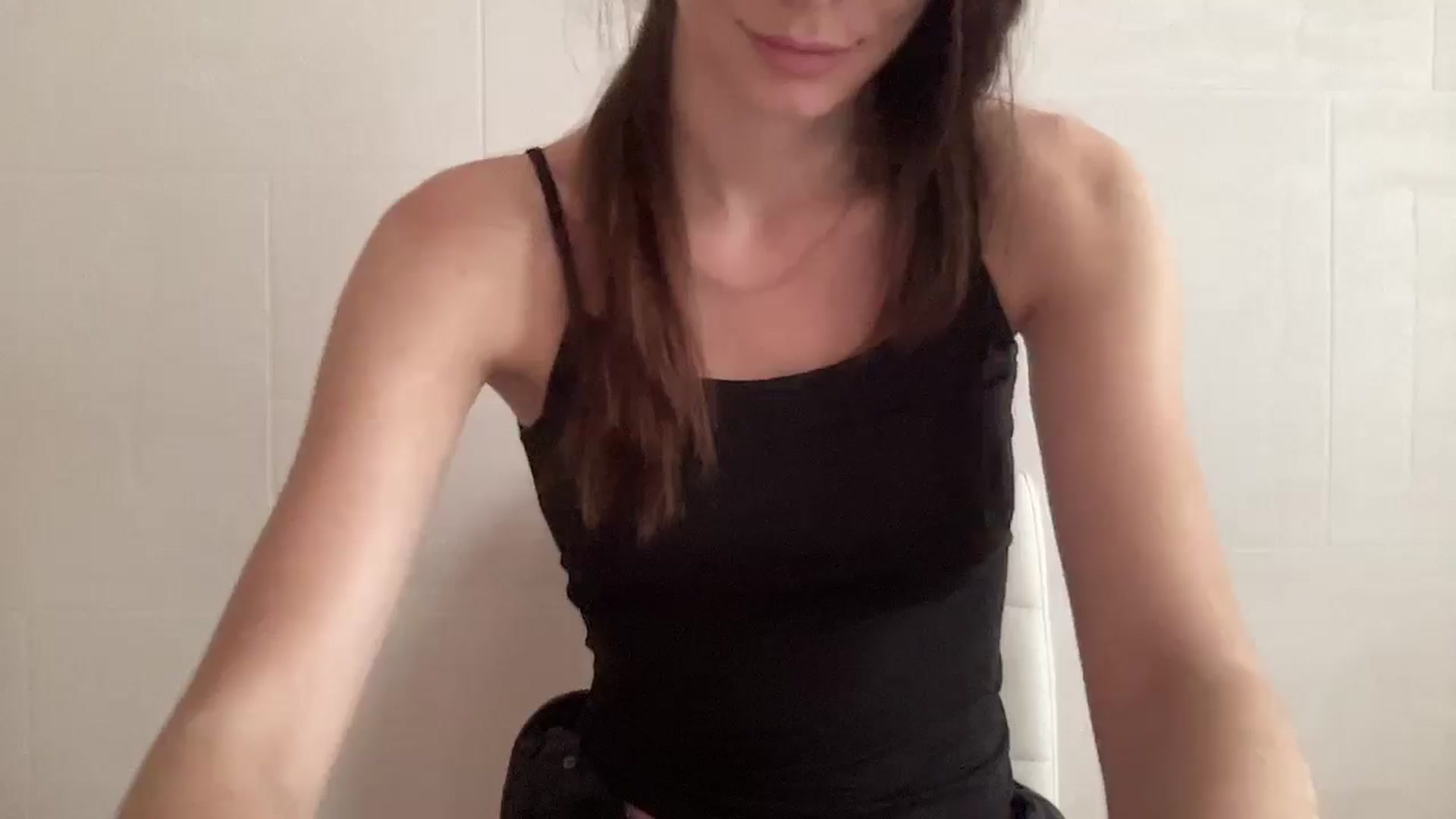 Gallery image thumbnail from NikaBryce's myfreecams stream on, 07/30/2025, 09:34 image 4 of 20