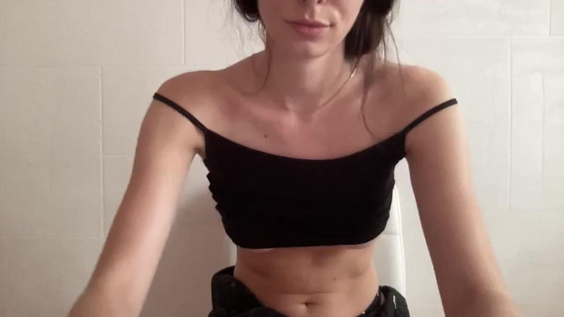 Gallery image thumbnail from NikaBryce's myfreecams stream on, 07/30/2025, 09:34 image 10 of 20